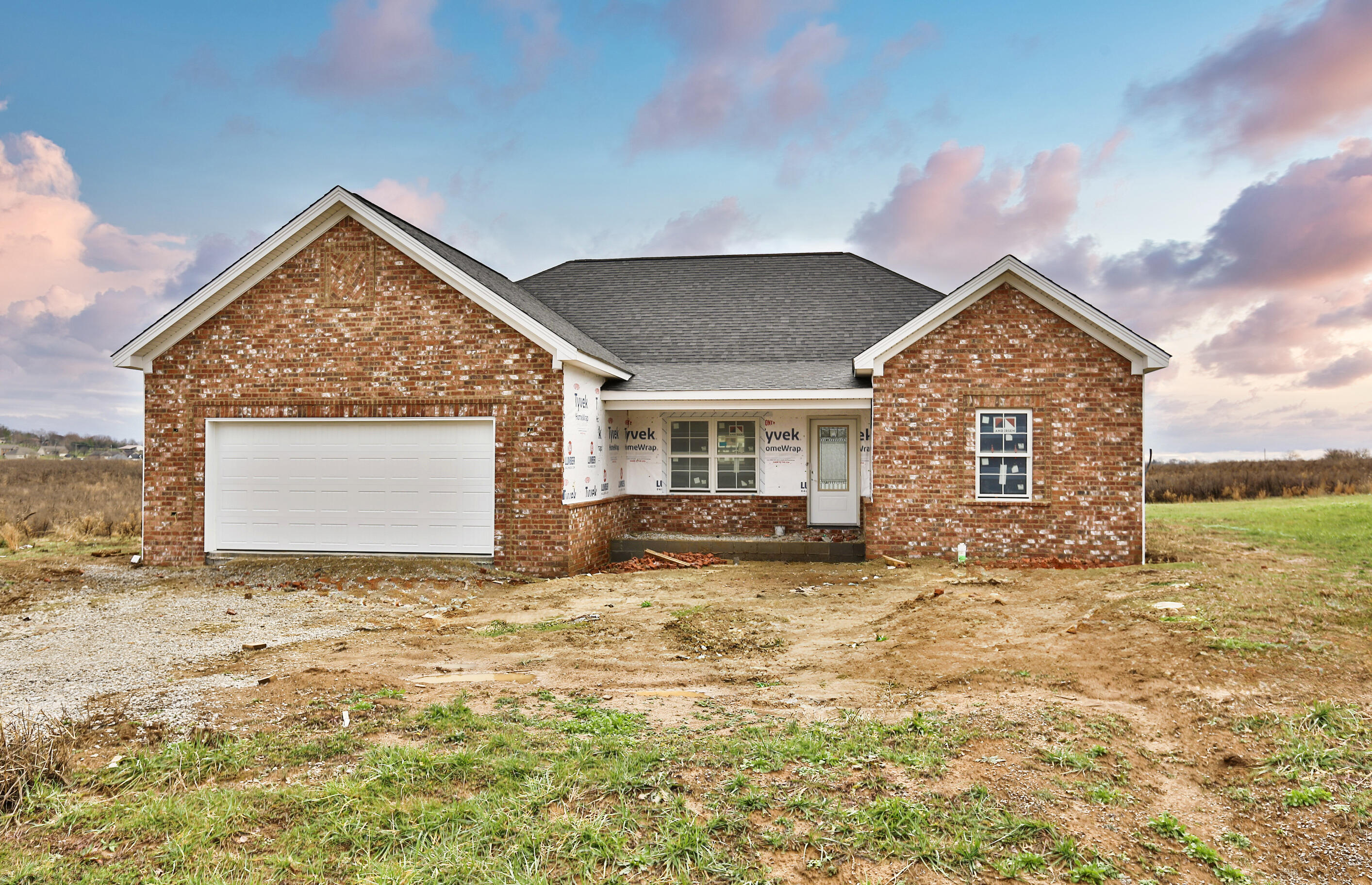 1005 Morning View Road Property Photo 1