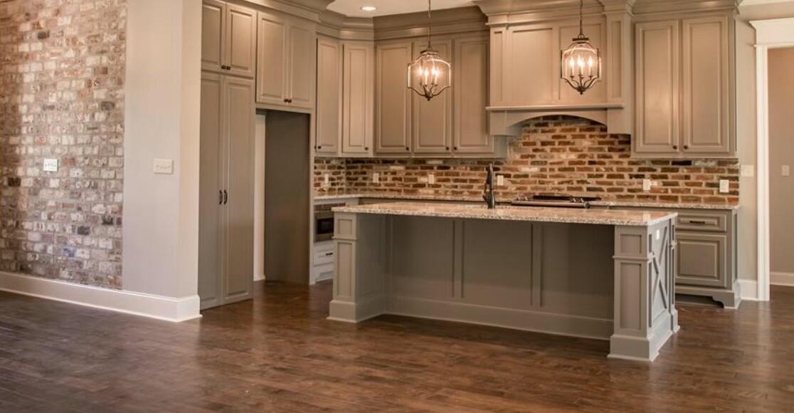 425 Alexis Way Property Photo 7