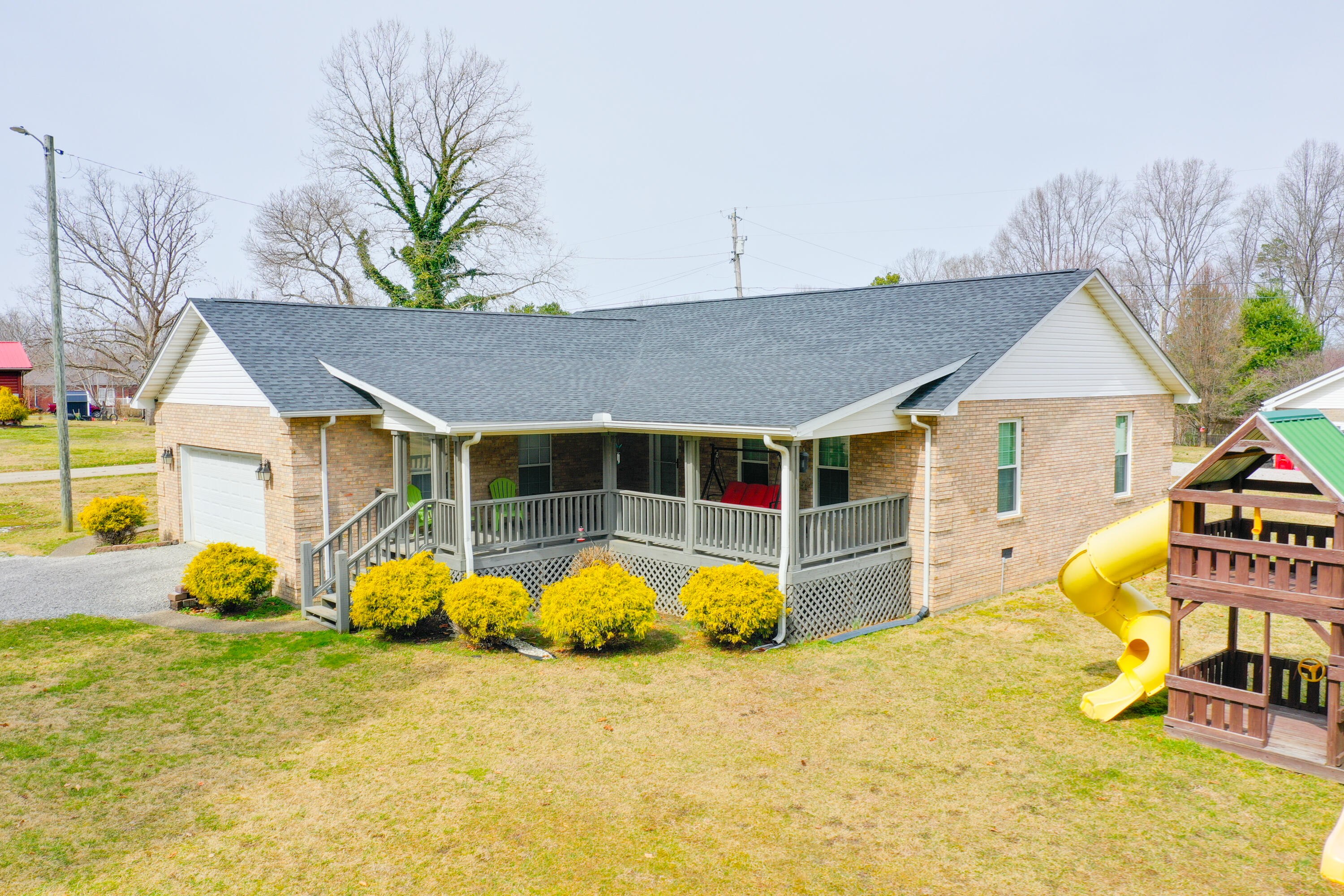 601 Moberly Bend Road Property Photo 1