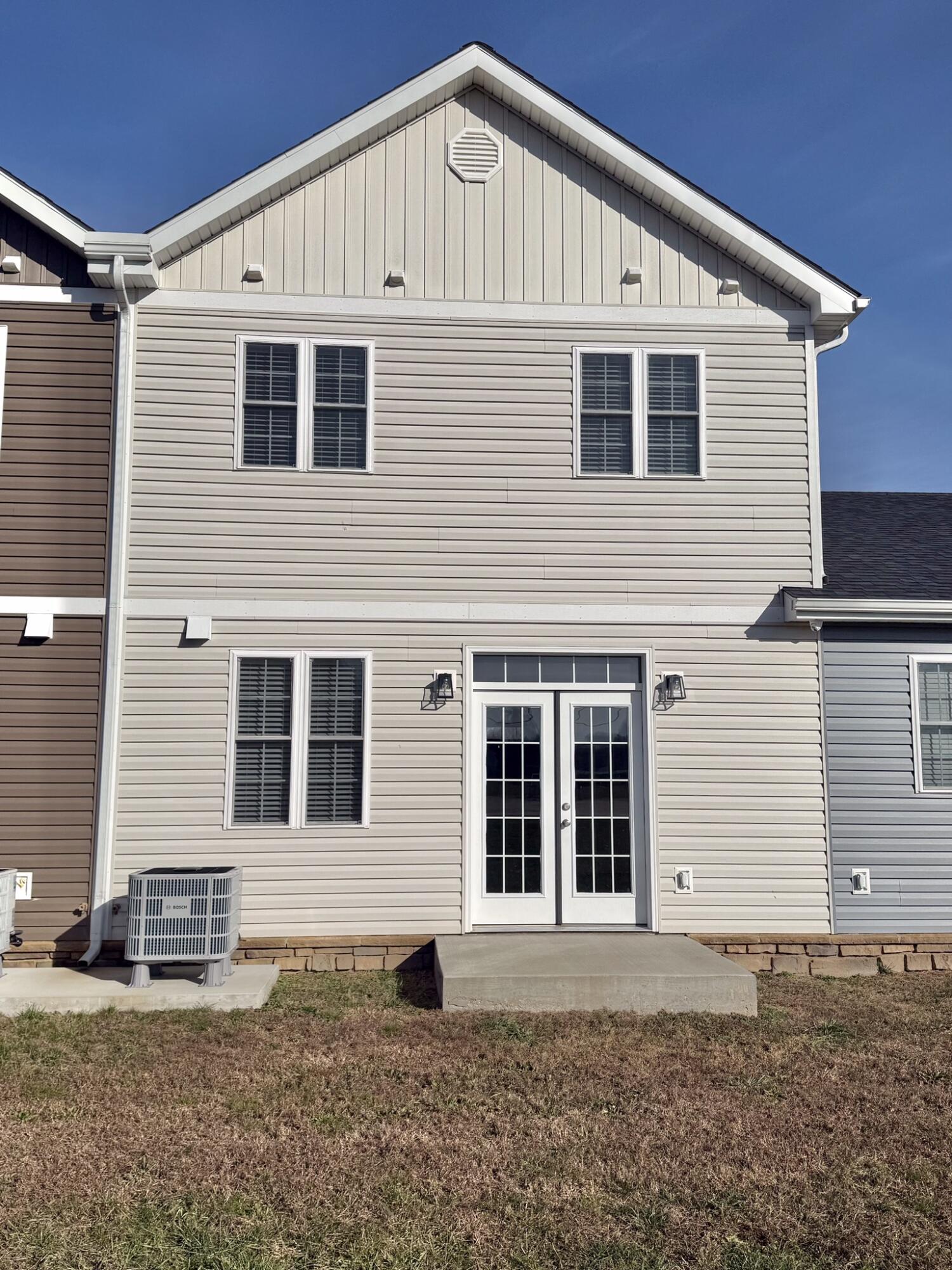 103 Bluegrass Way Property Photo 2