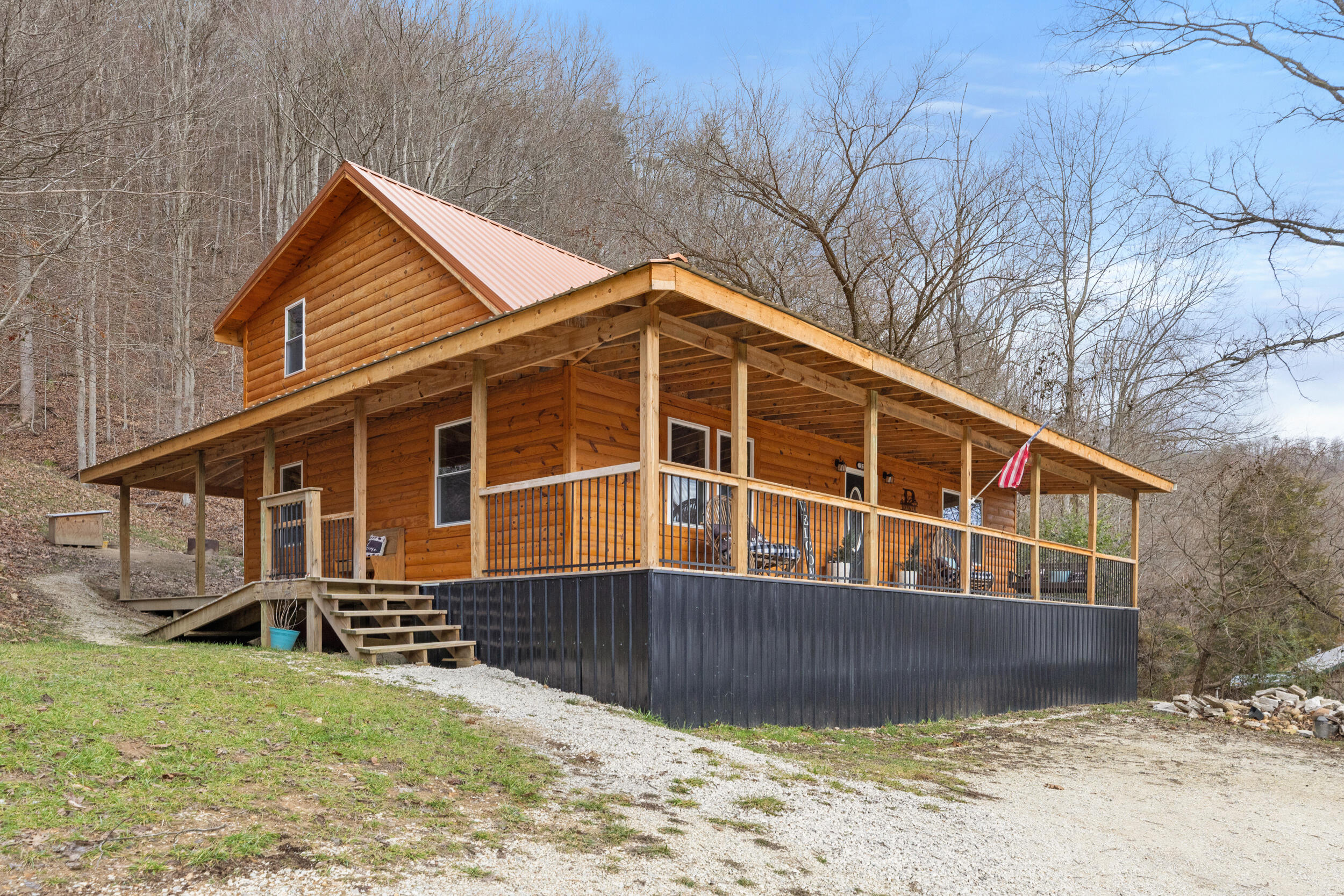1276 Manning Road Property Photo 1