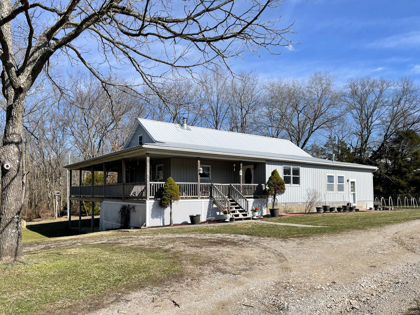 1628 South Ky Highway 39 Property Photo 1