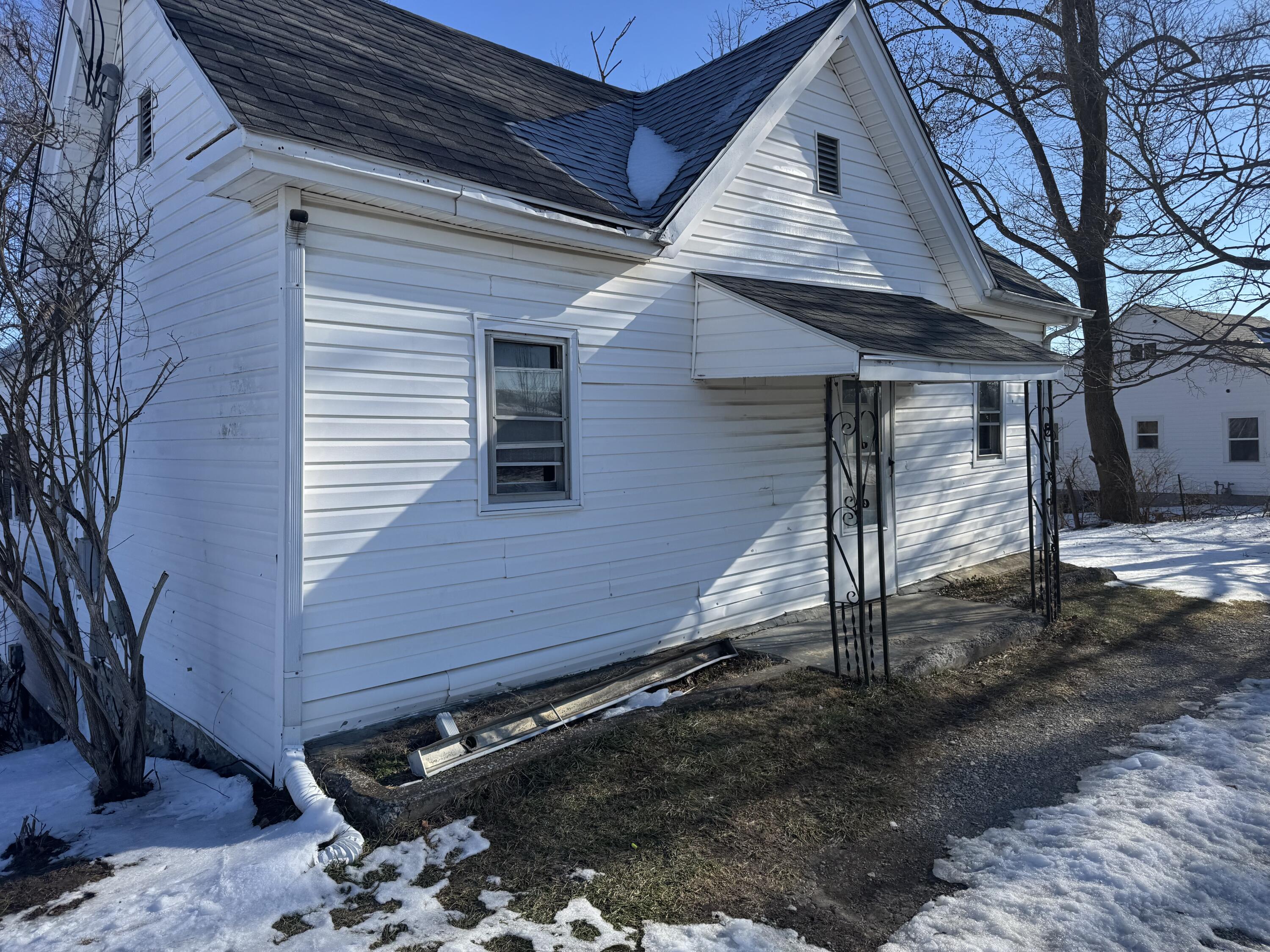 1604 Alton Road Property Photo 1