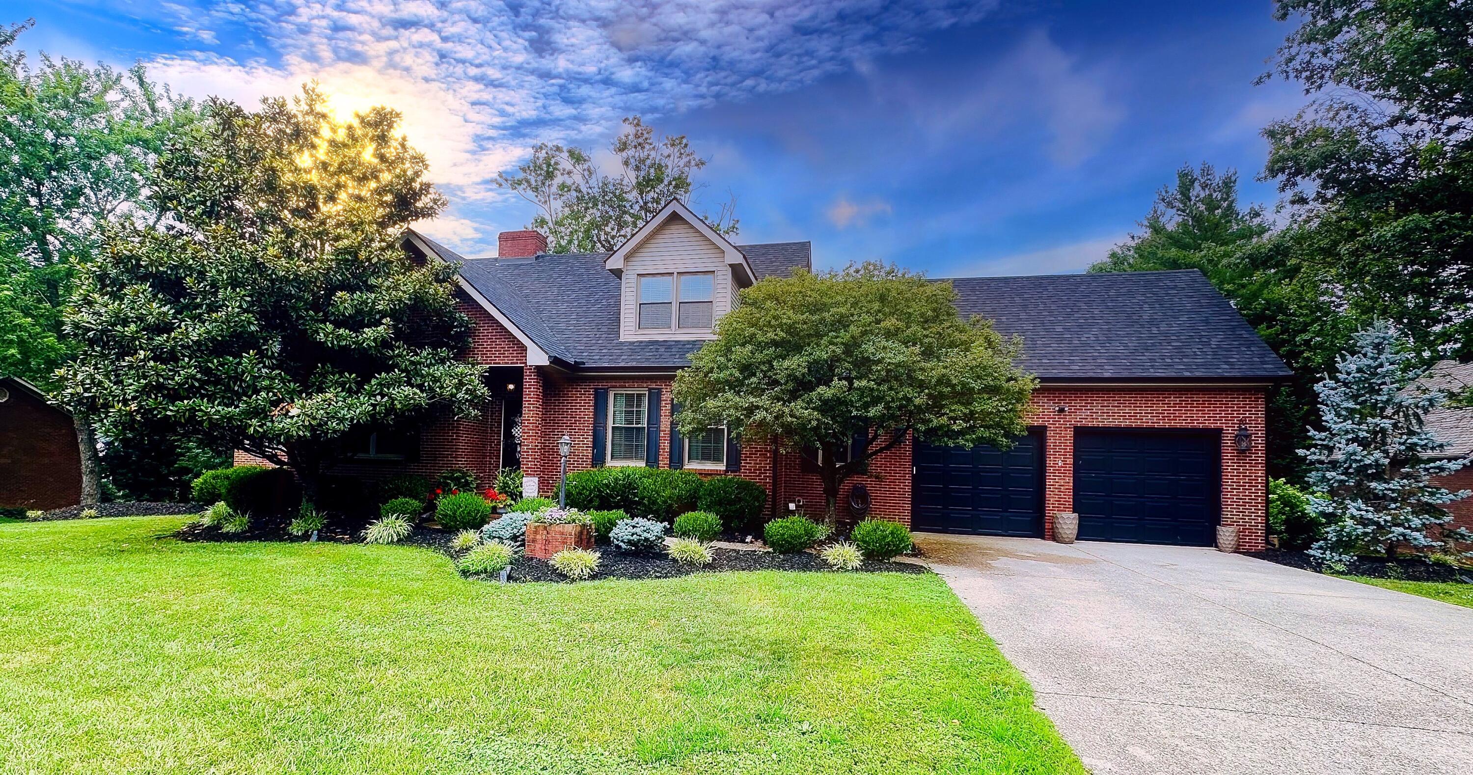 439 Lynnway Drive Property Photo 1