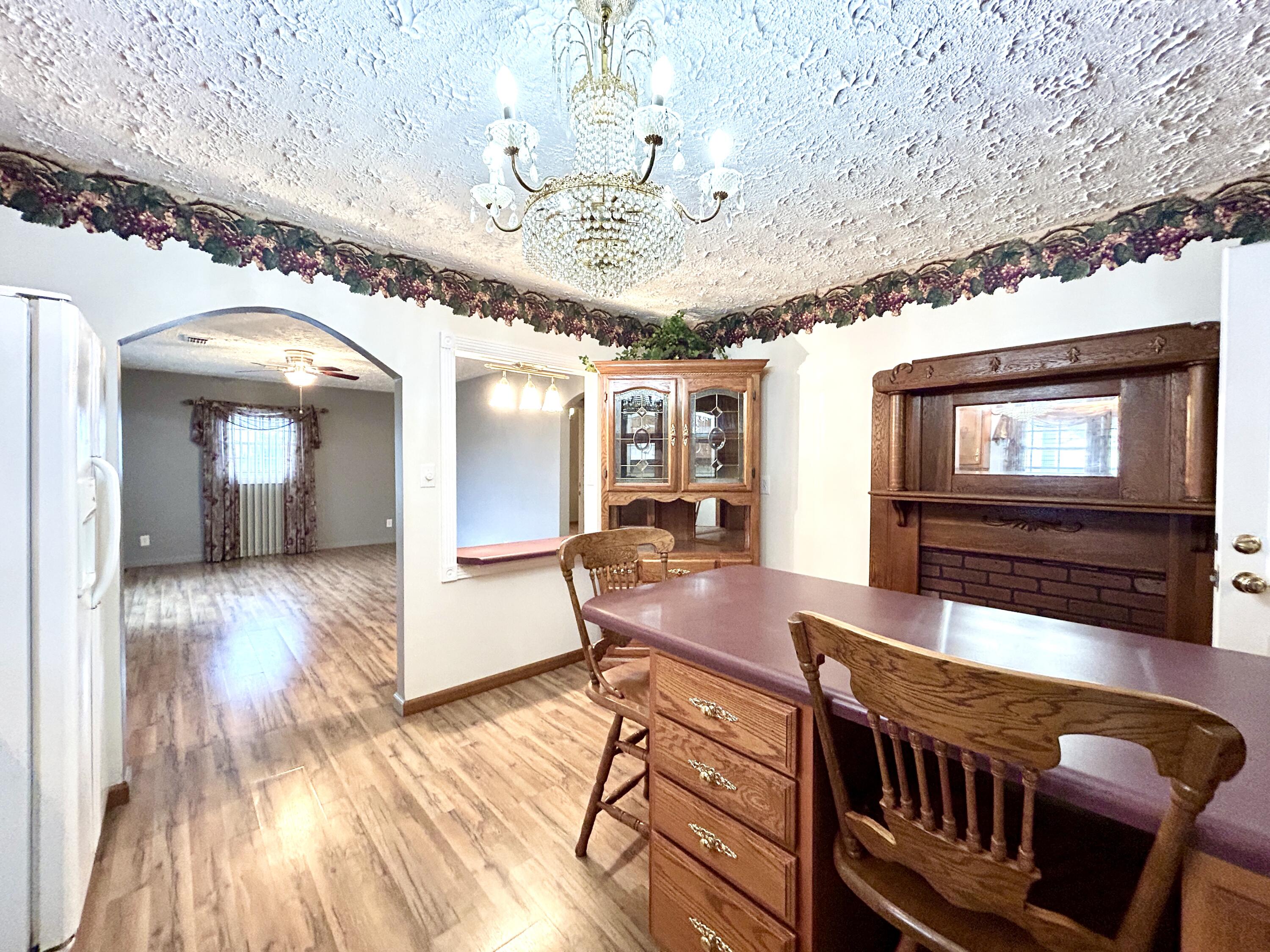 165 E Bourbon Road Property Photo 11