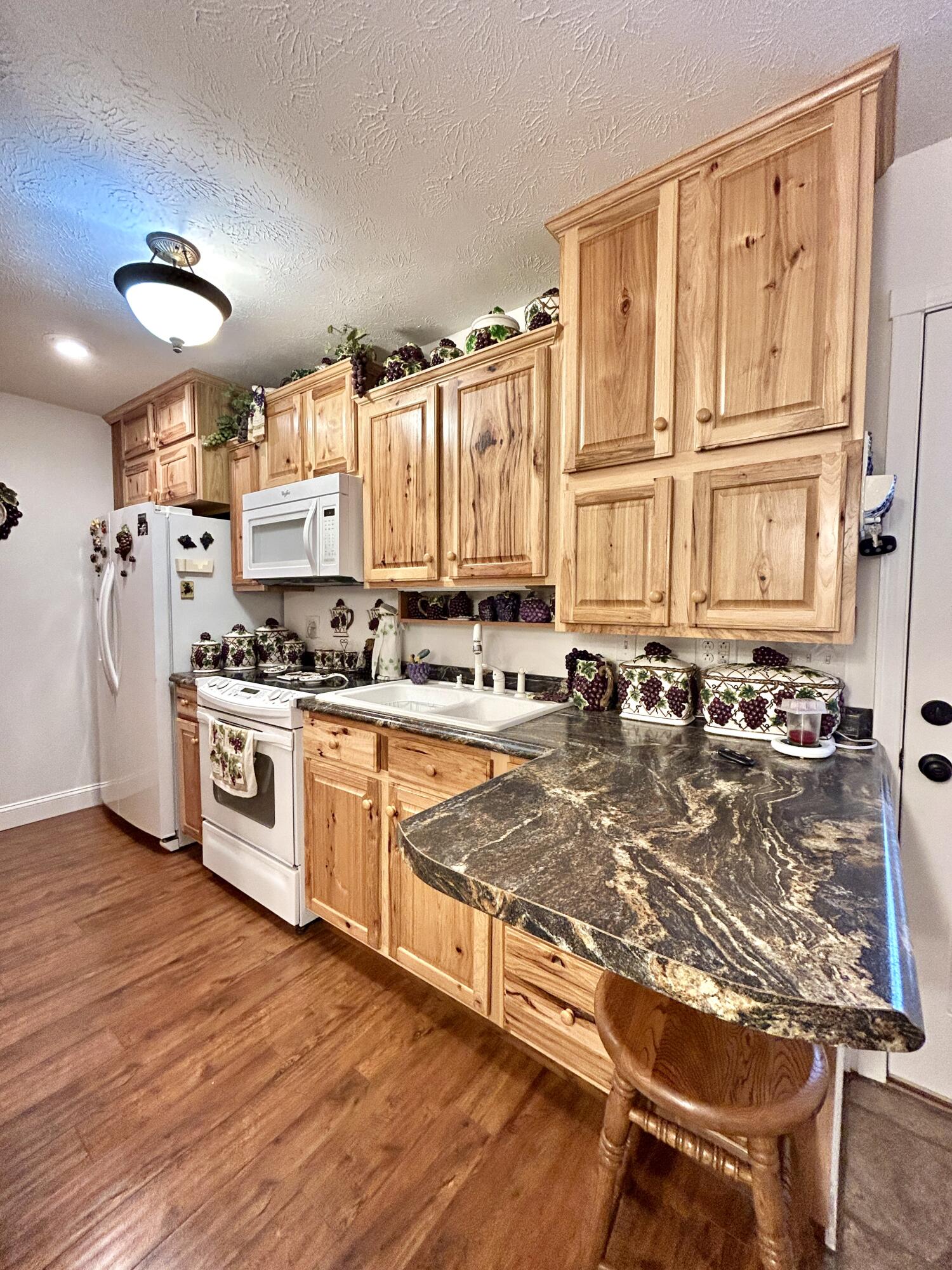 165 E Bourbon Road Property Photo 22
