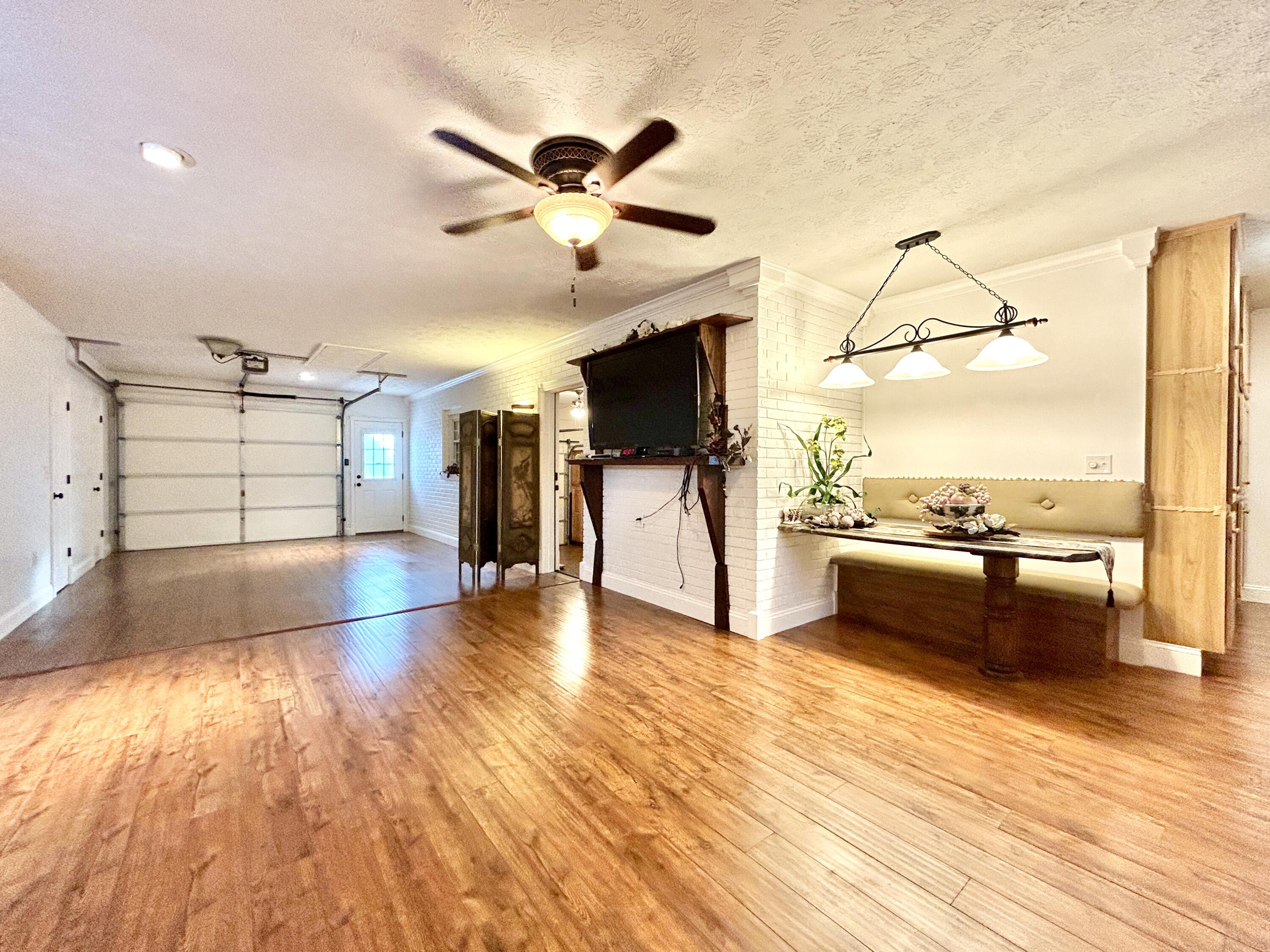 165 E Bourbon Road Property Photo 26