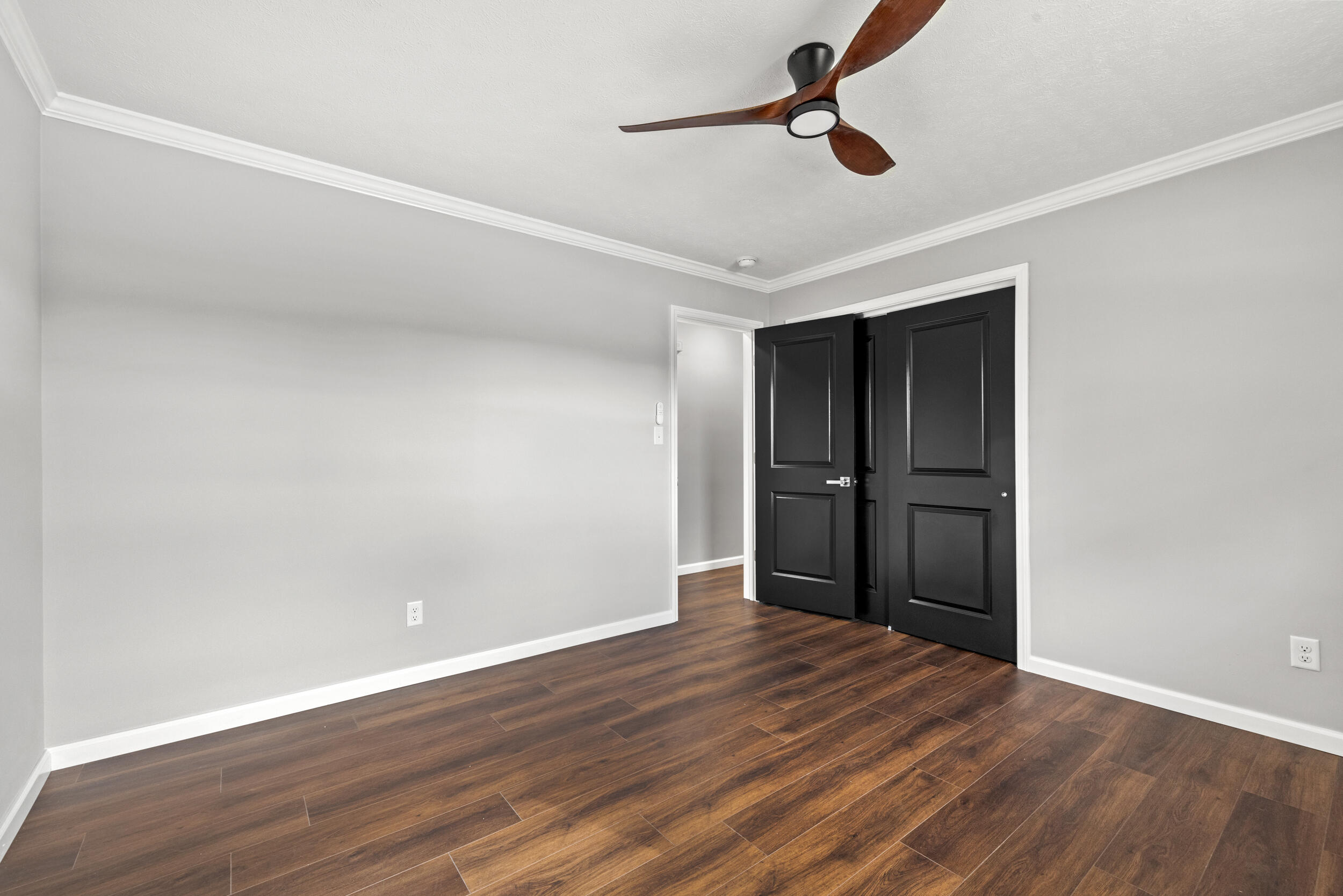 192 Lisa Avenue Property Photo 18