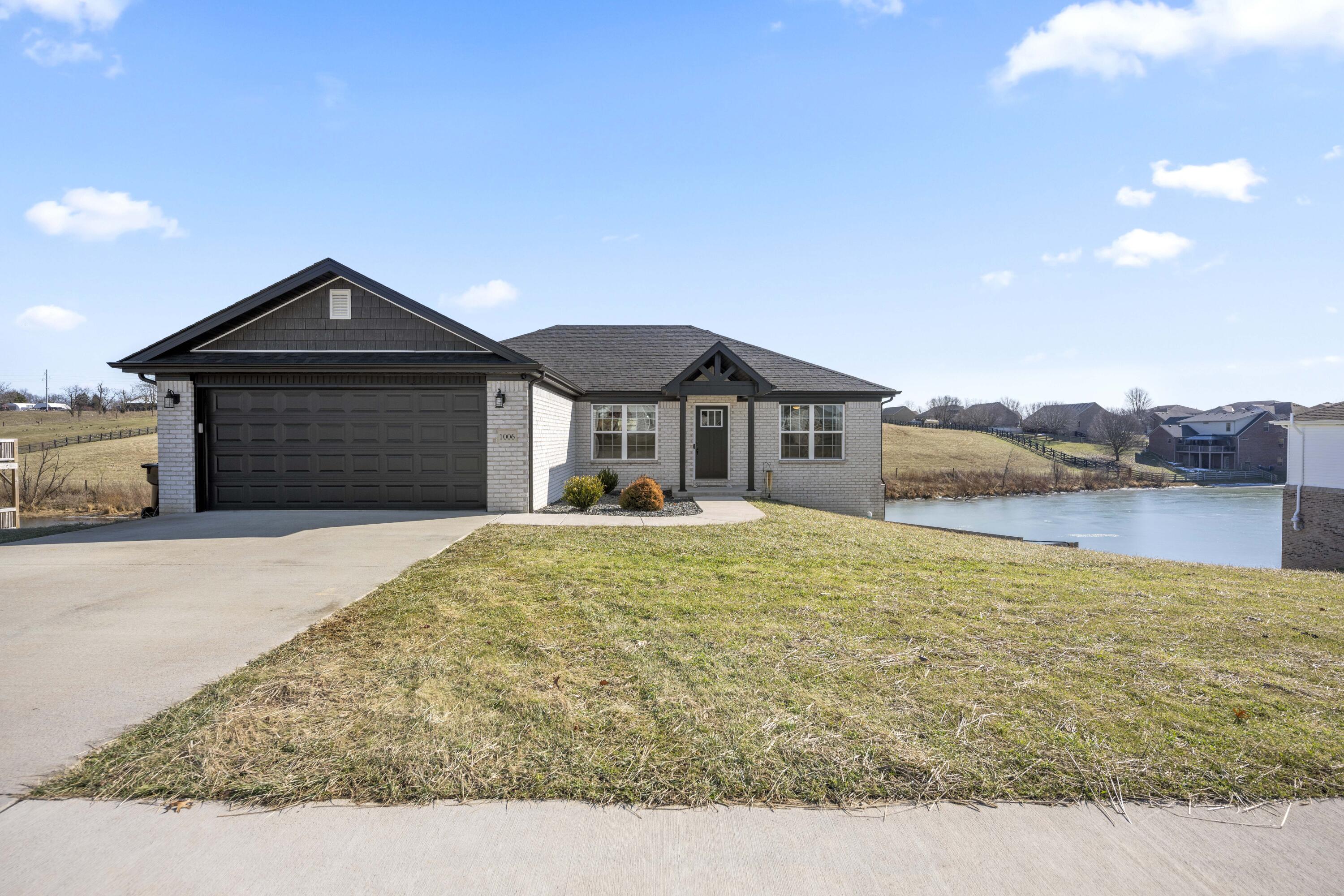 1006 Prairie View Drive Property Photo 1