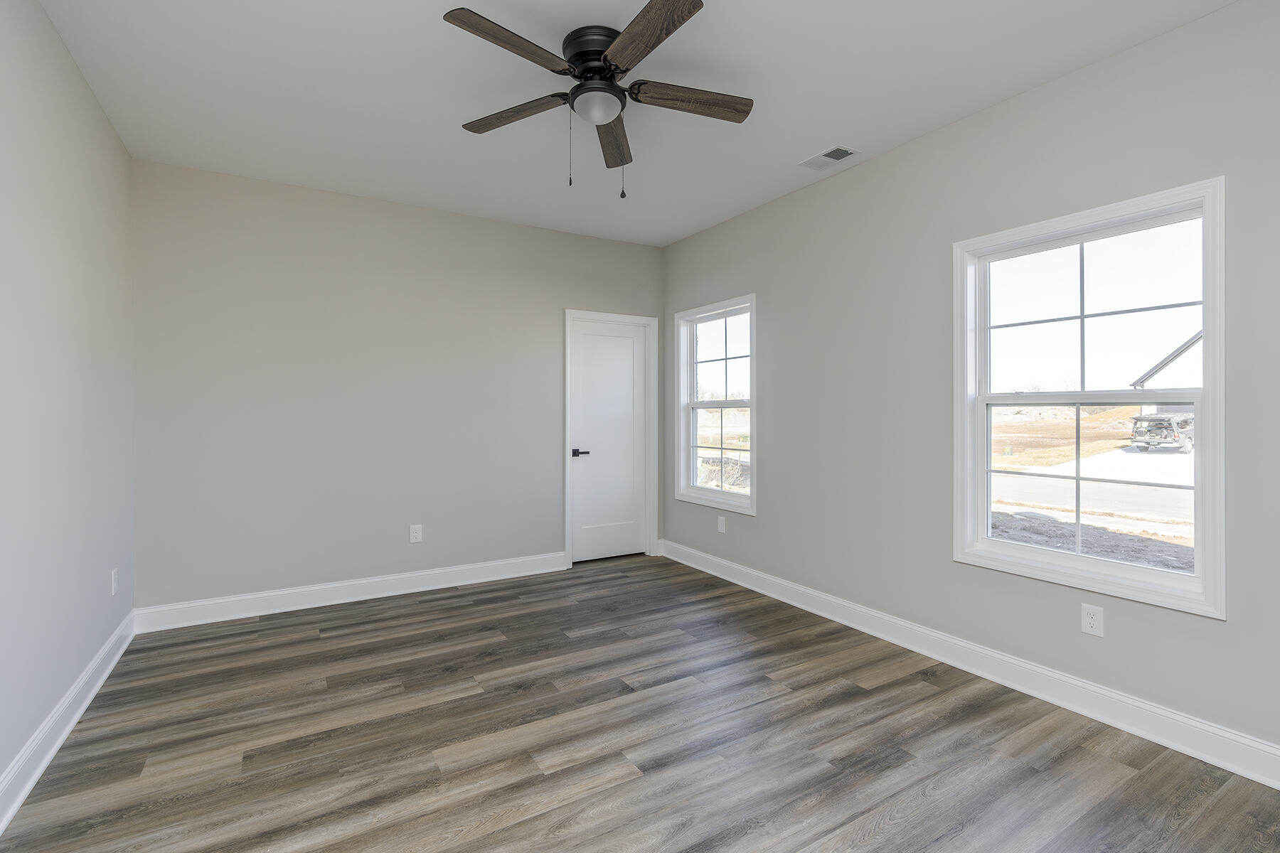 100 Zane Lane Property Photo 37
