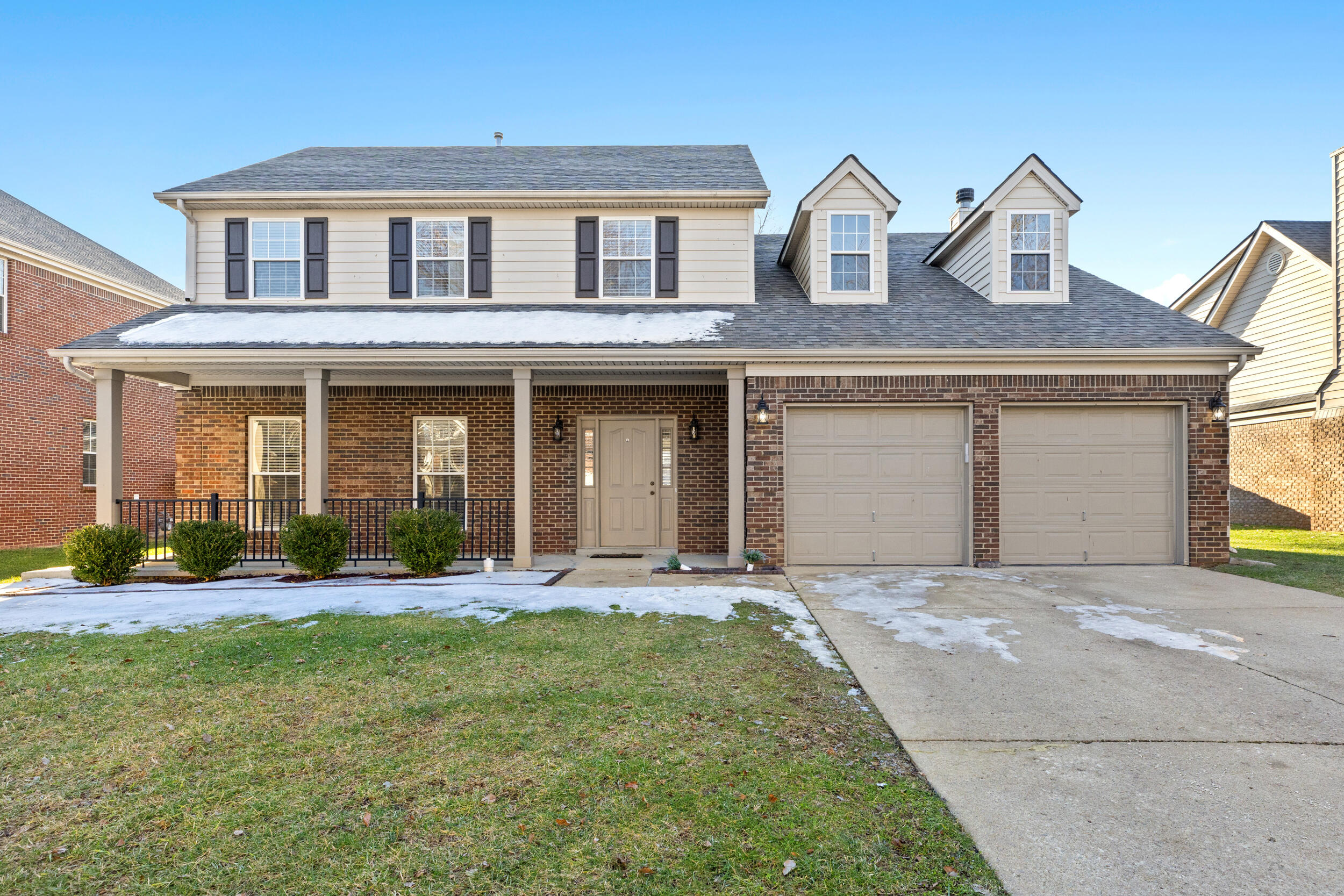3024 Charleston Gardens Boulevard Property Photo 1