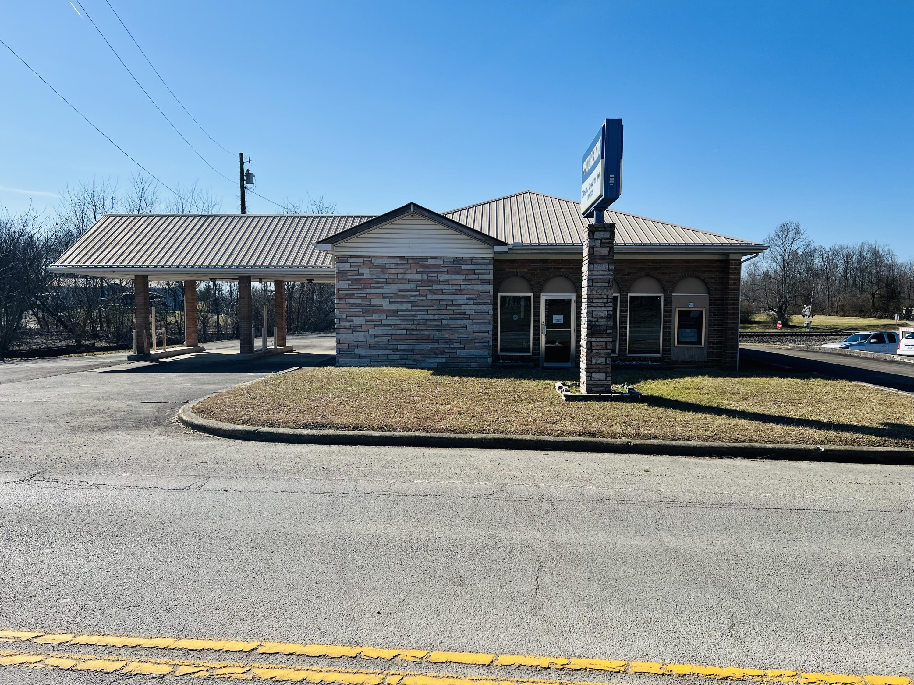 6268 Ky 1651 Highway Property Photo 1