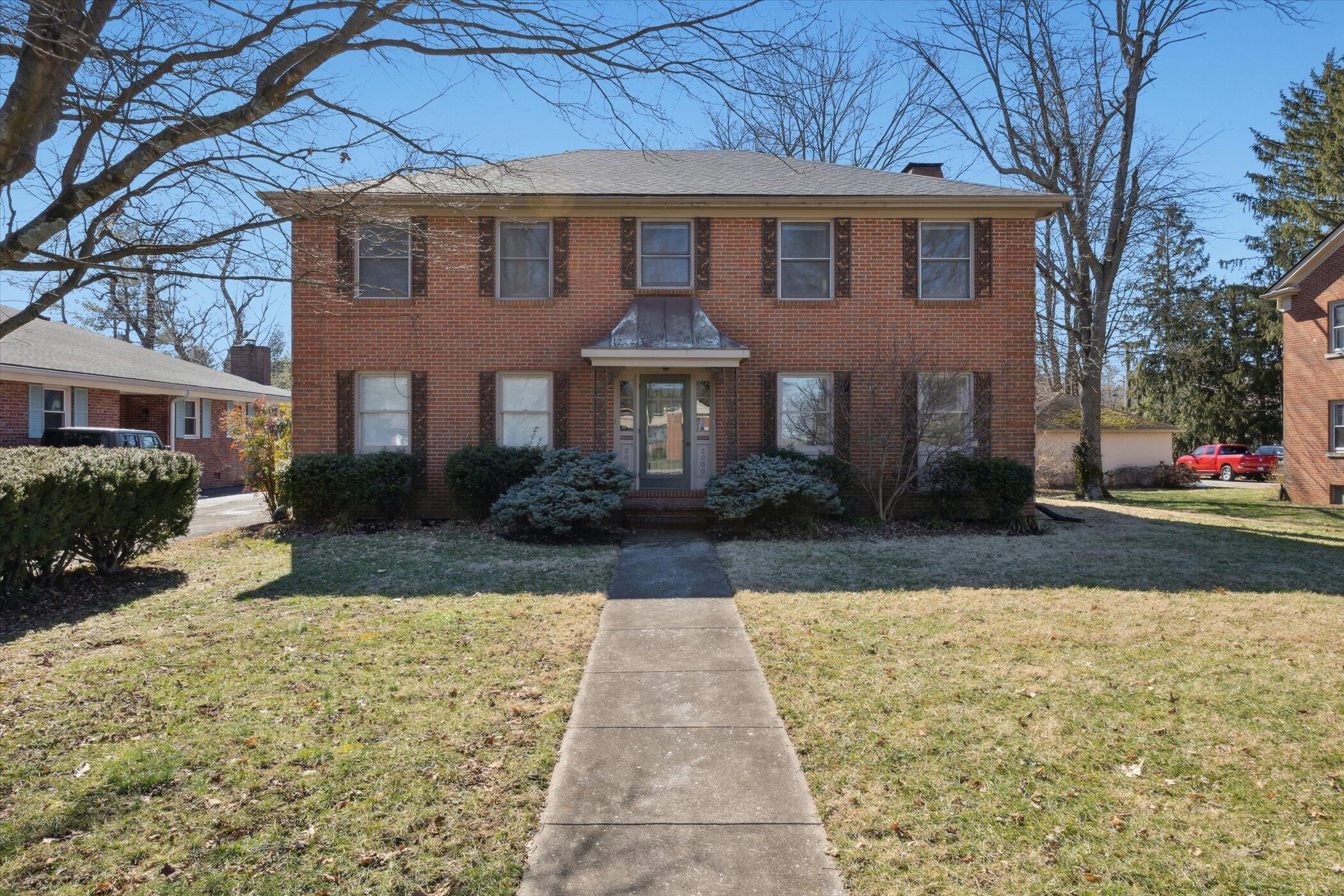 2000 Fontaine Road Property Photo 1