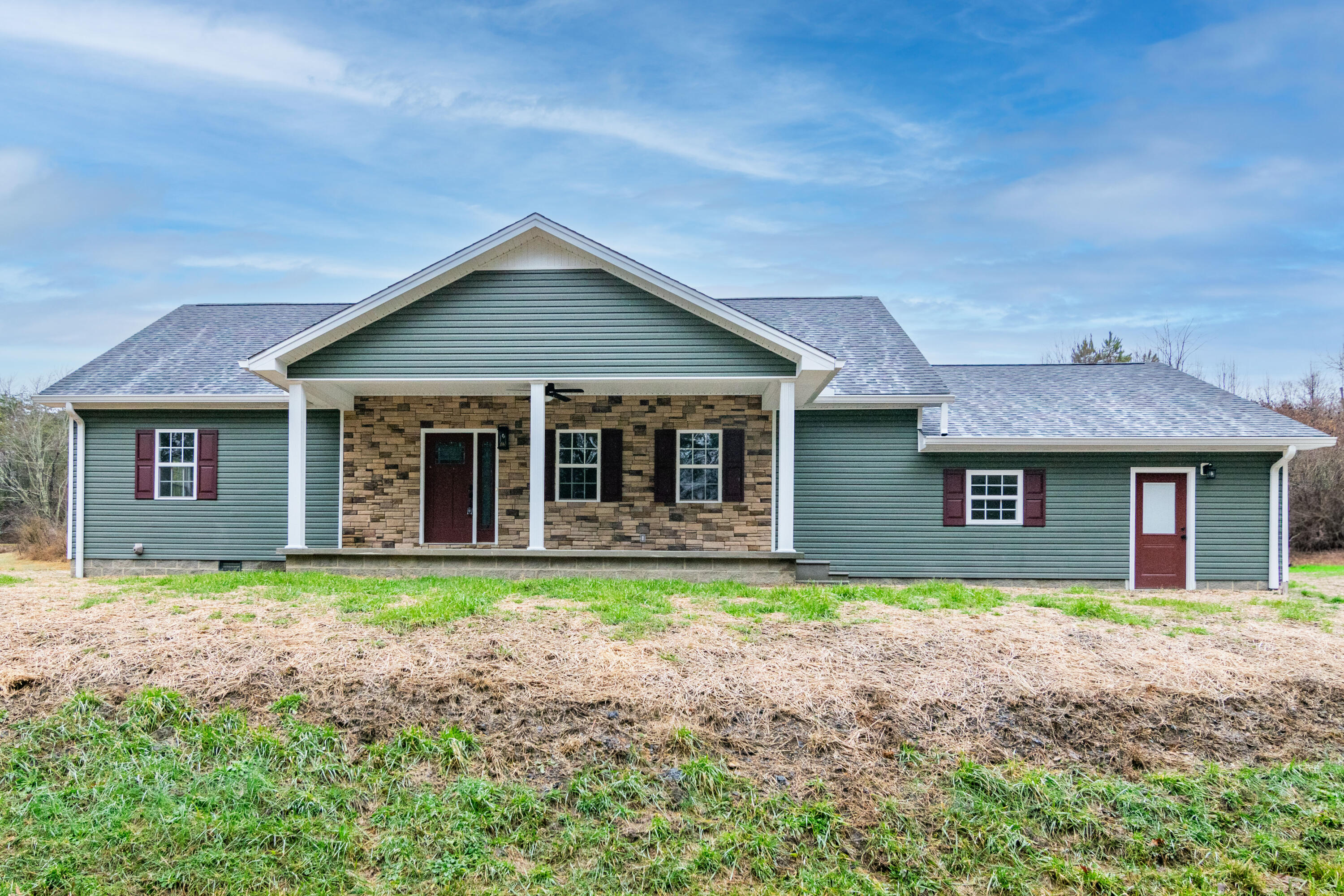 3521 Cabin Creek Road Property Photo 1