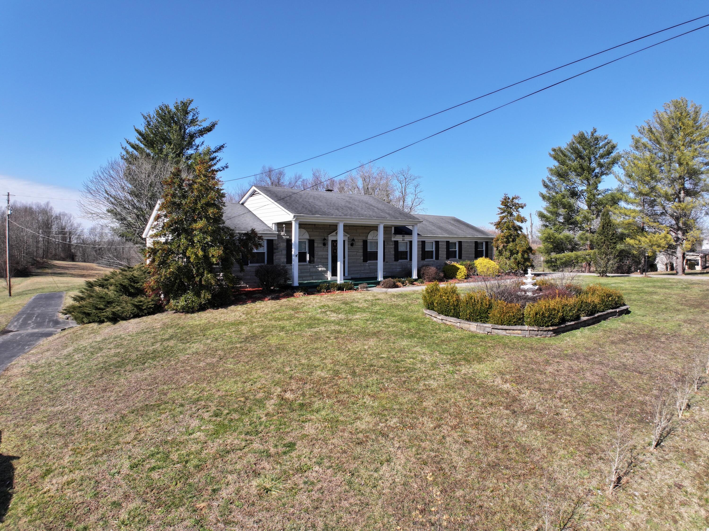 1209 College Hill Road Property Photo 1
