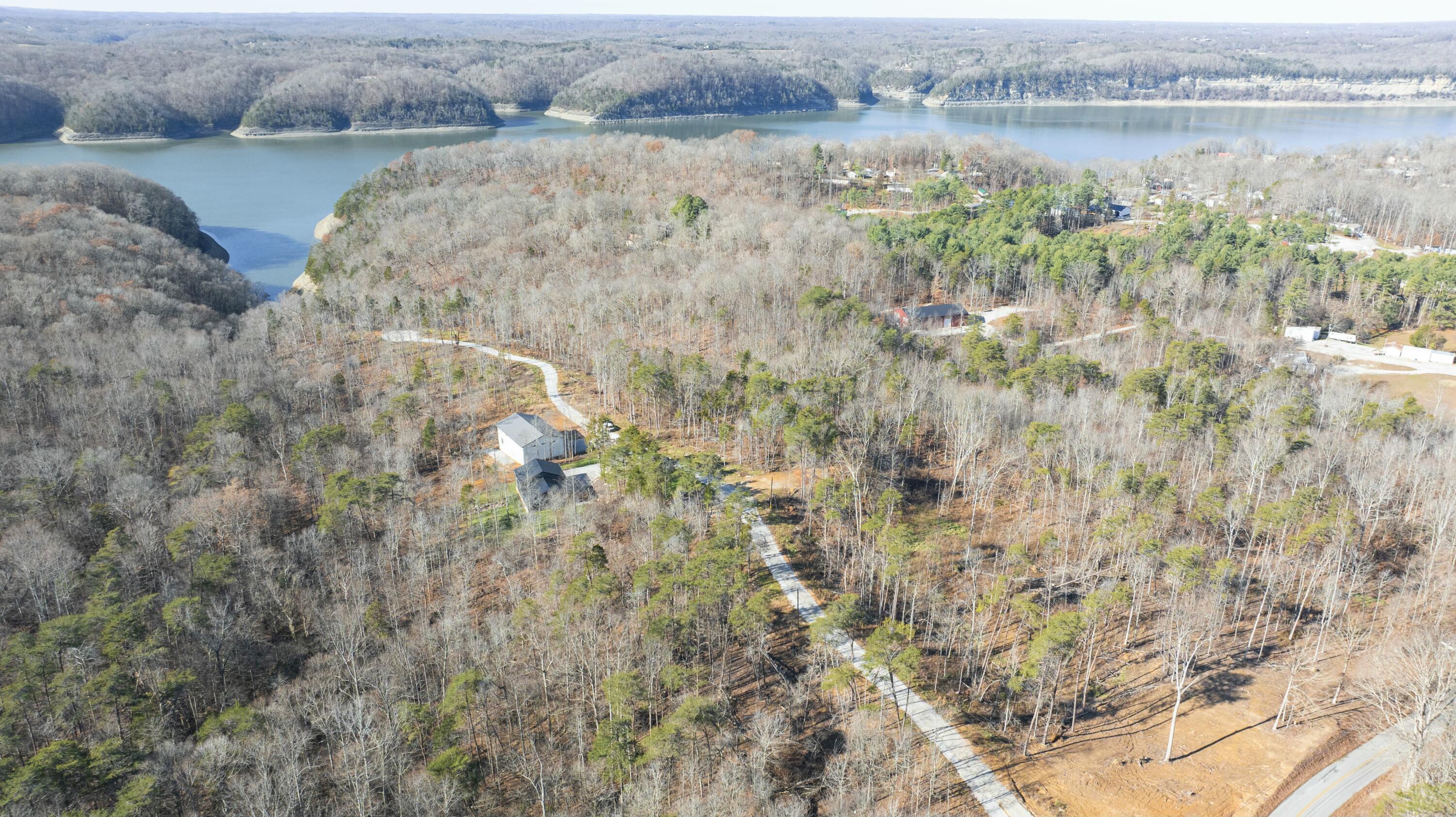 012 Wake Shore Drive Property Photo 6