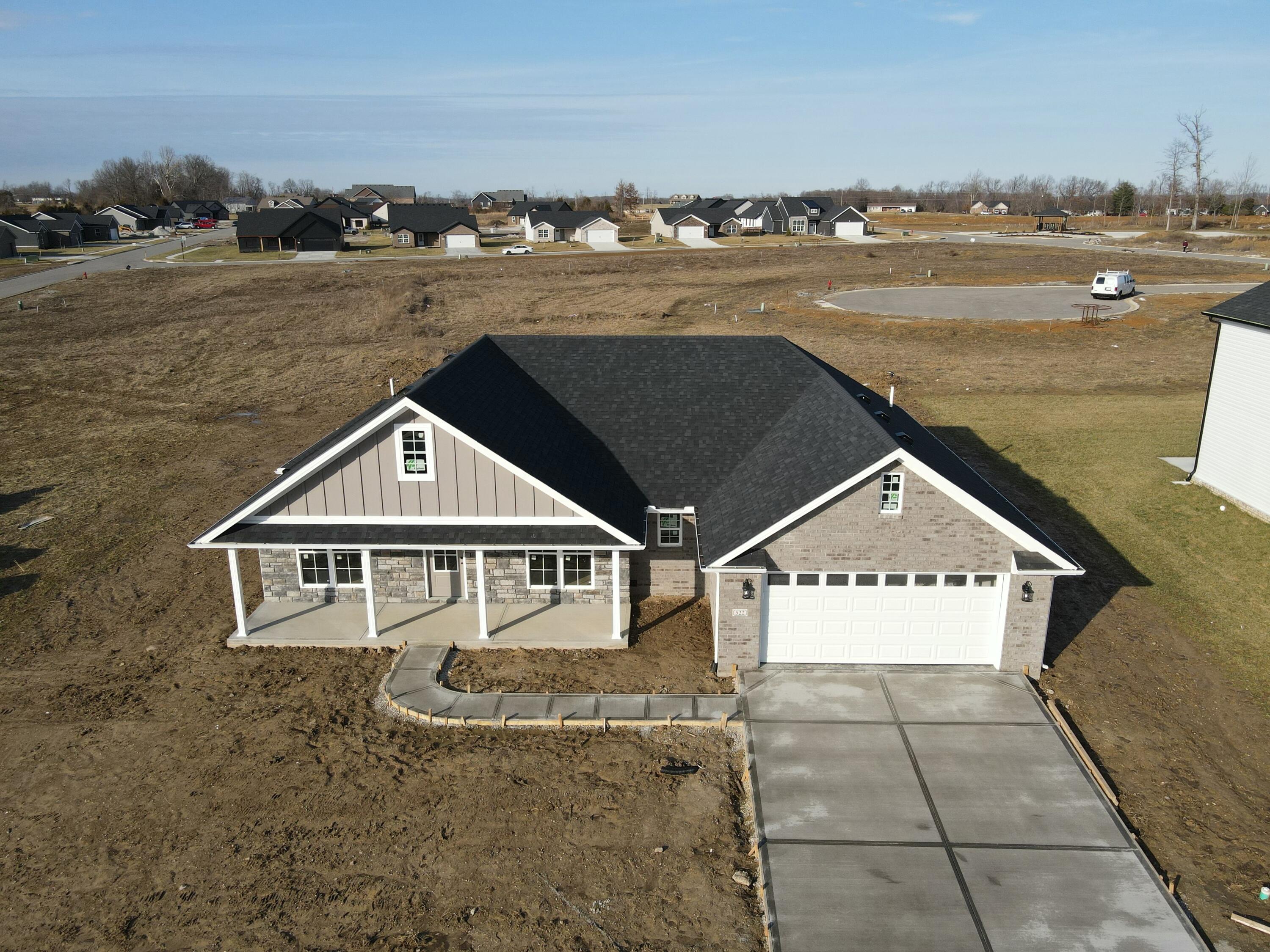 522 Chickasaw Drive Property Photo 2