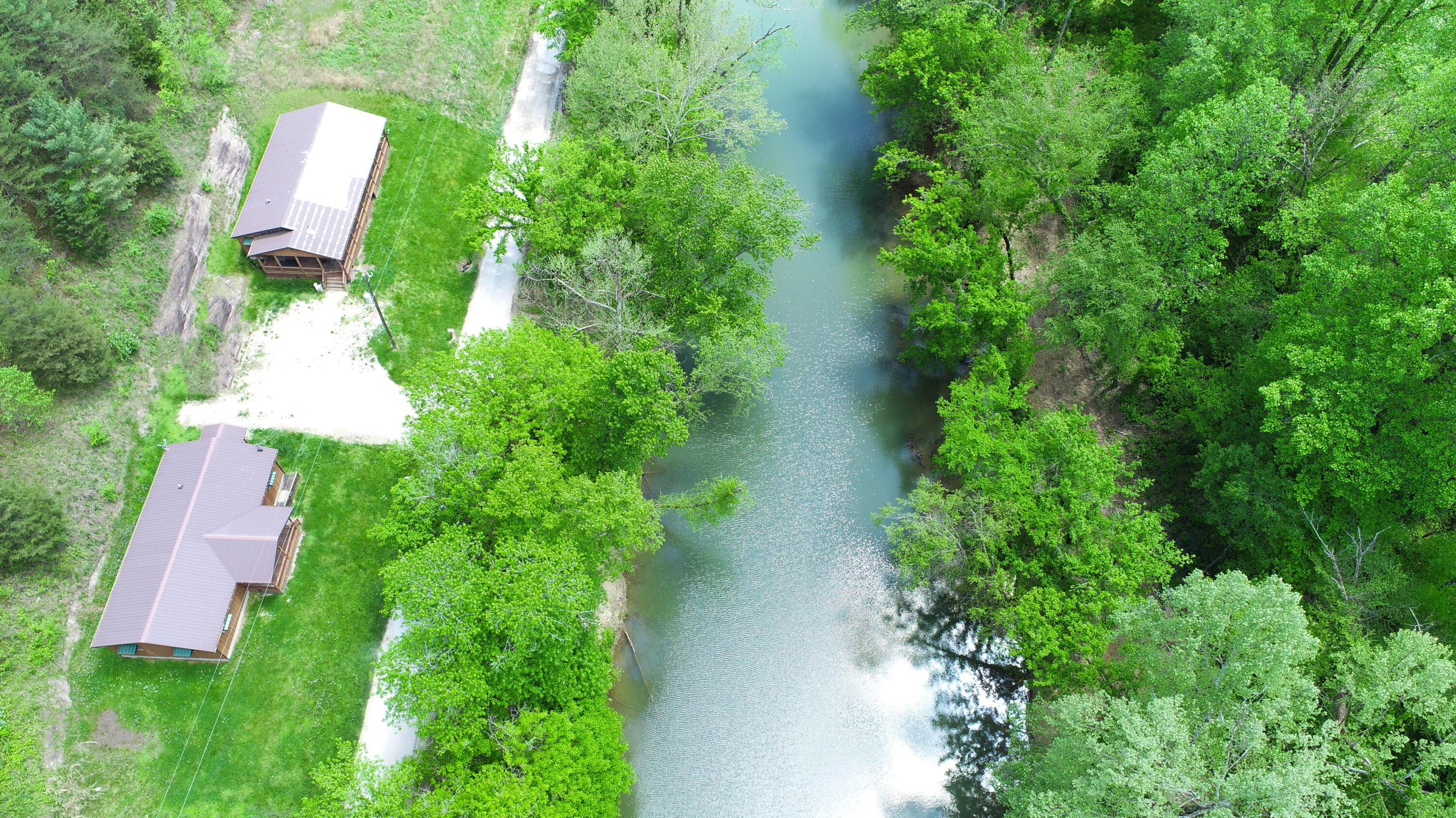 4662 Canoe Property Photo 8