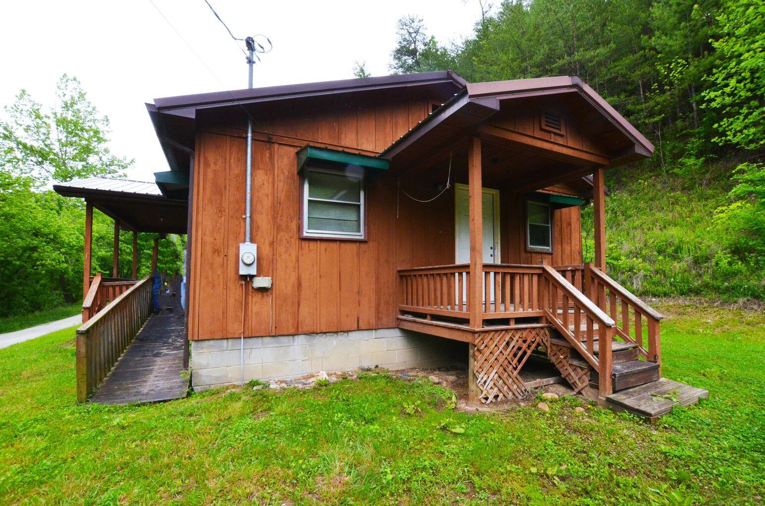 4662 Canoe Property Photo 10