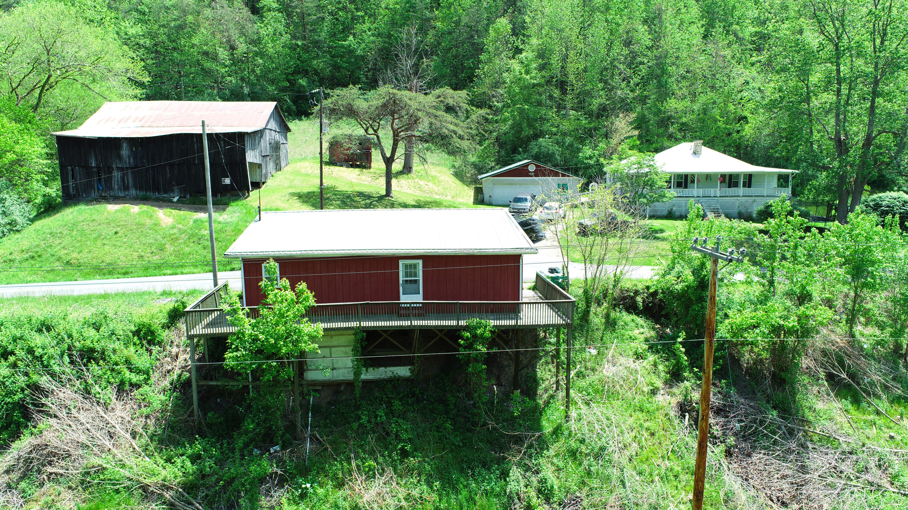4662 Canoe Property Photo 13