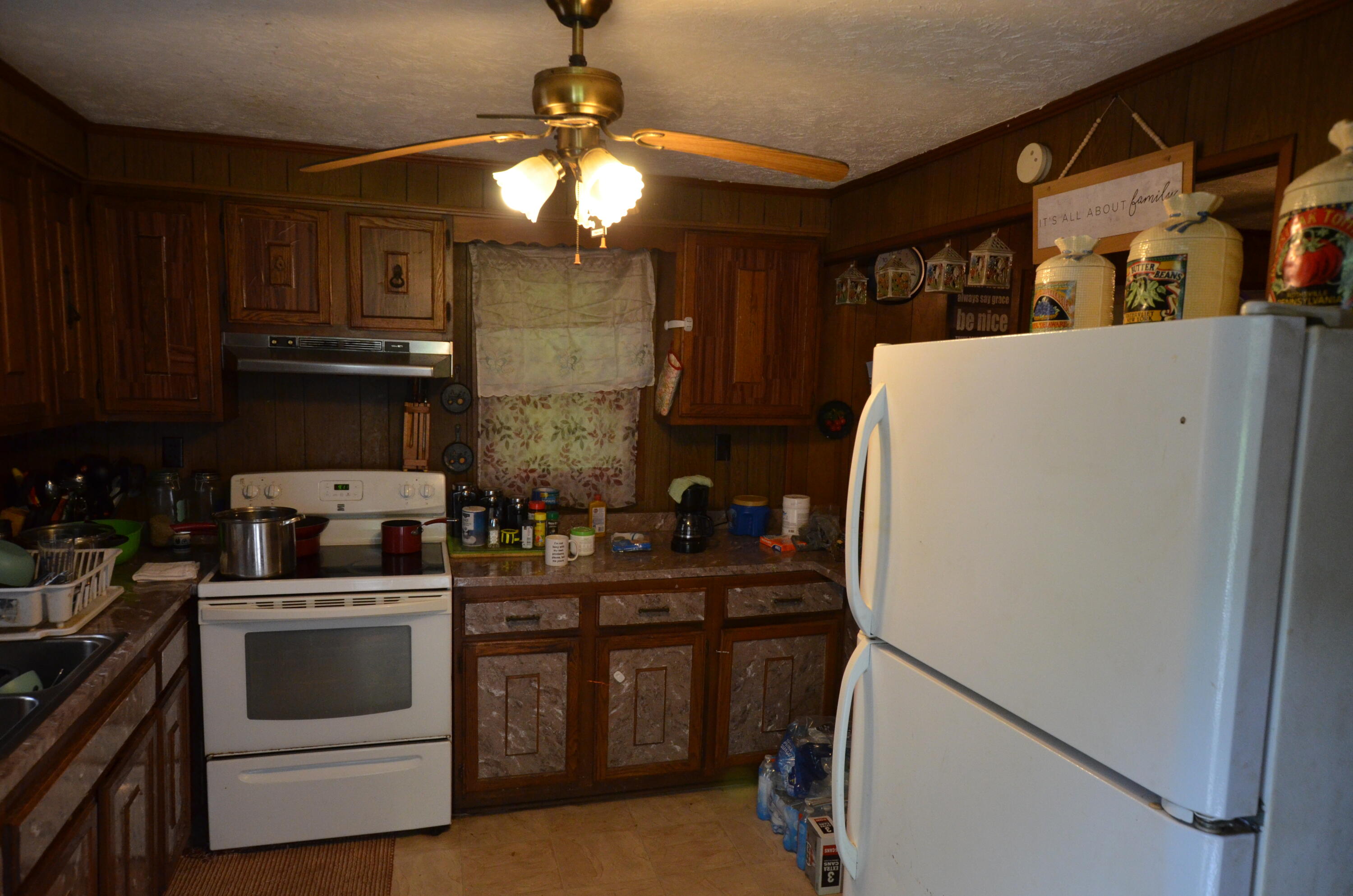 4662 Canoe Property Photo 18