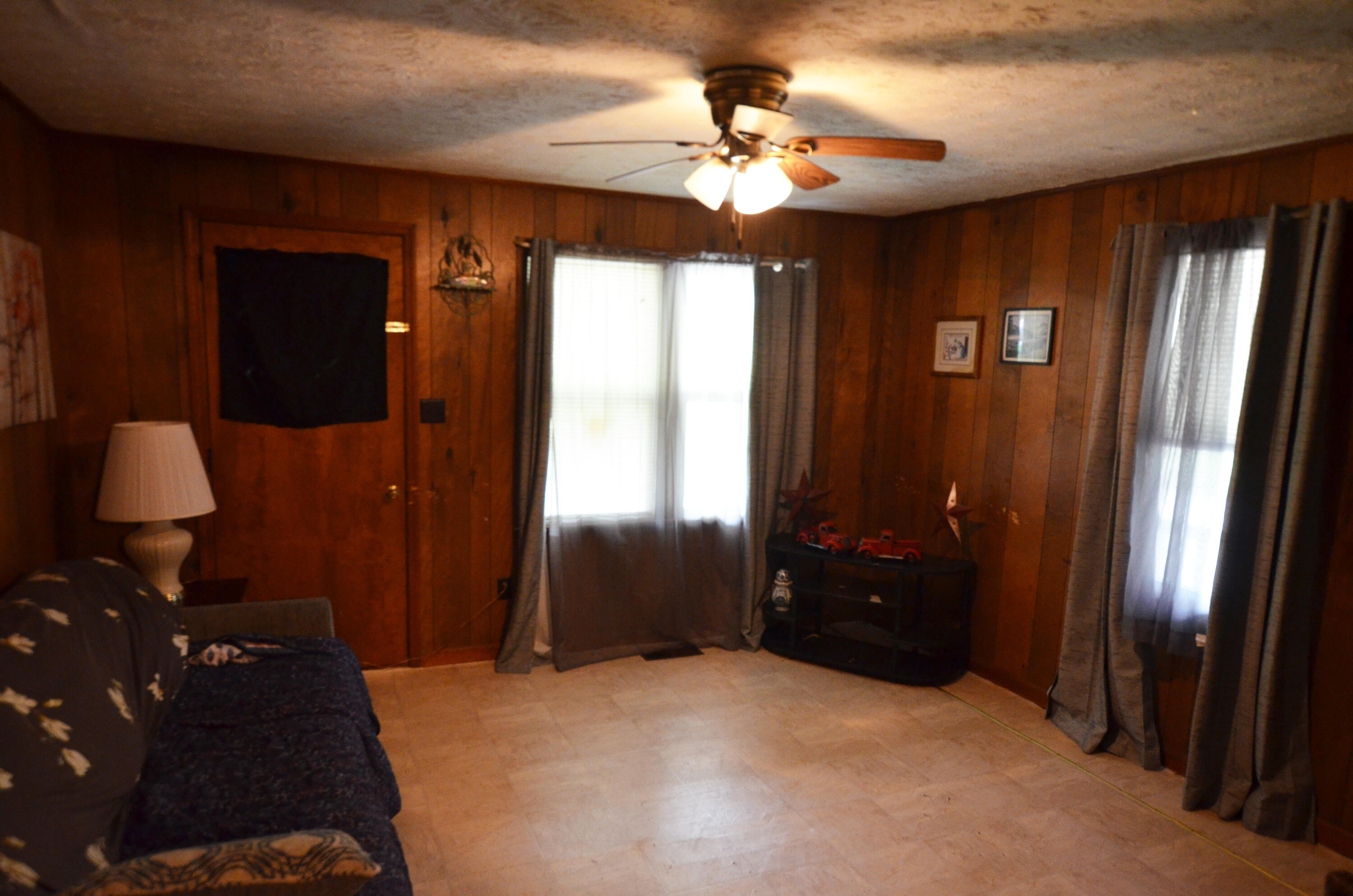 4662 Canoe Property Photo 19