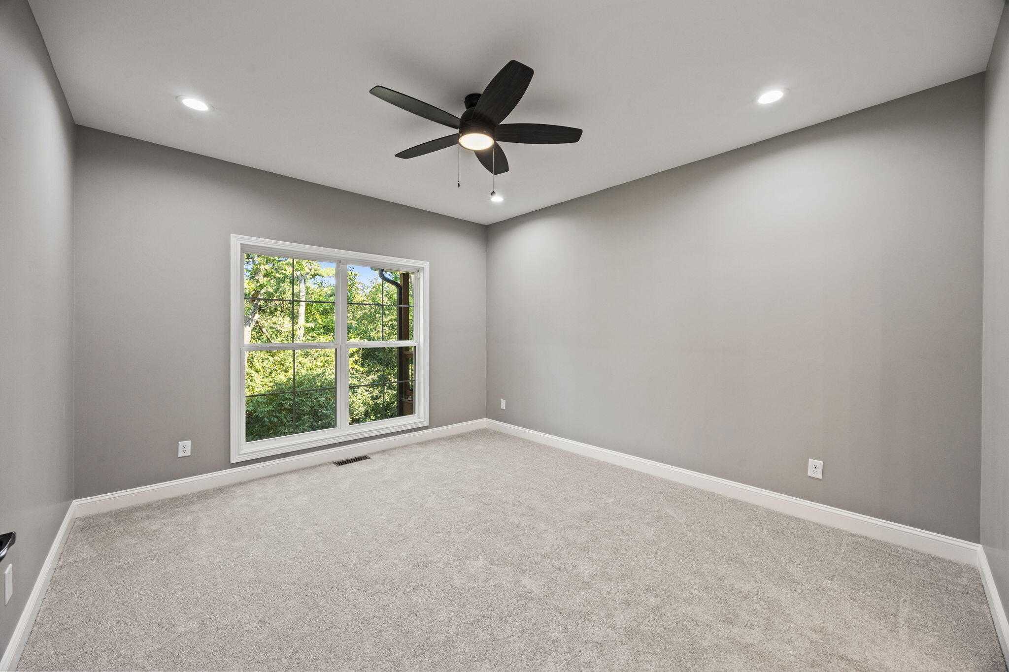 232 Sugartree Lane Property Photo 25