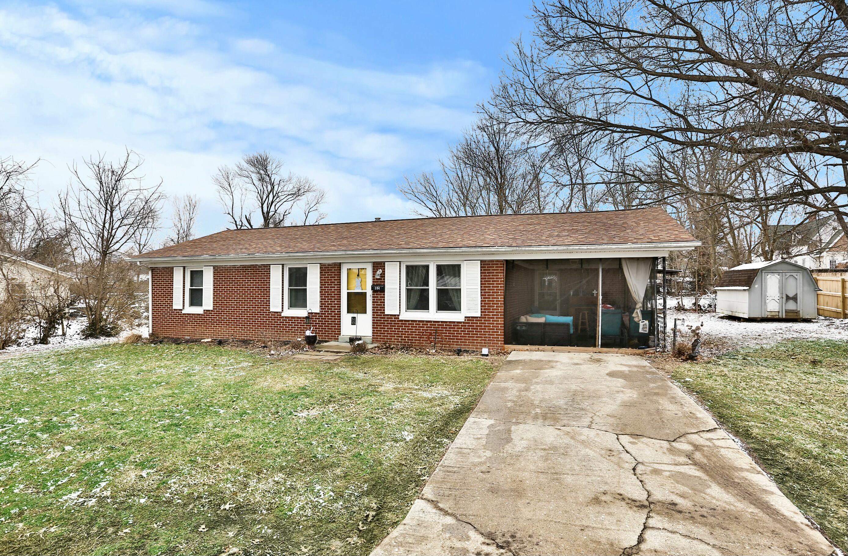104 Maple Court Property Photo 1