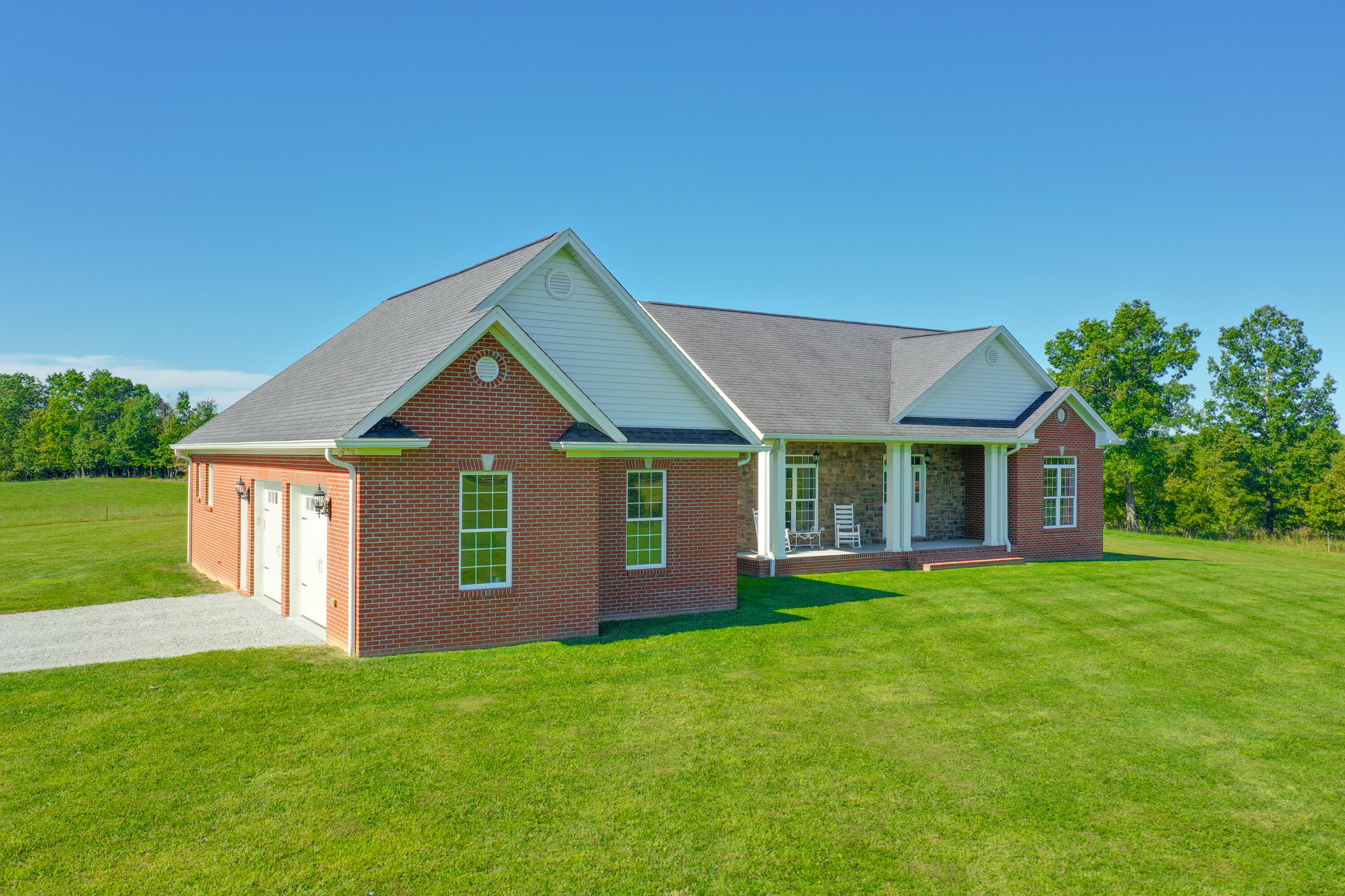 2653 Chaney Ridge Road Property Photo 1