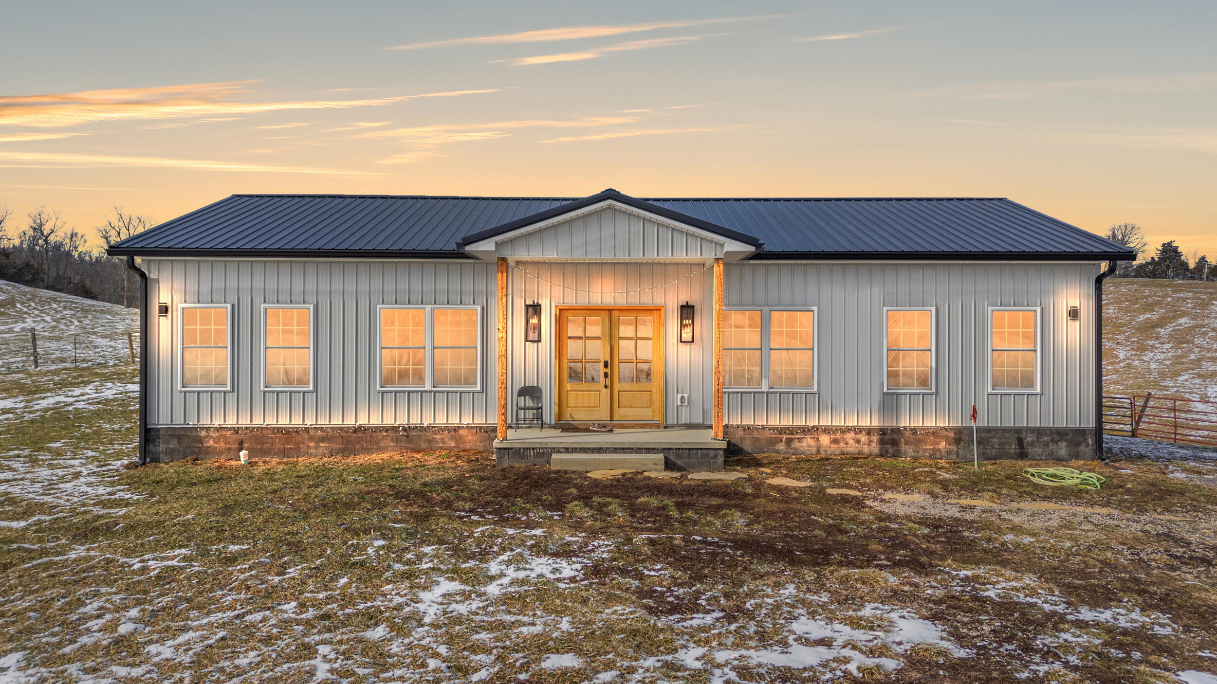 1848 Boyers Chapel Road Property Photo 1