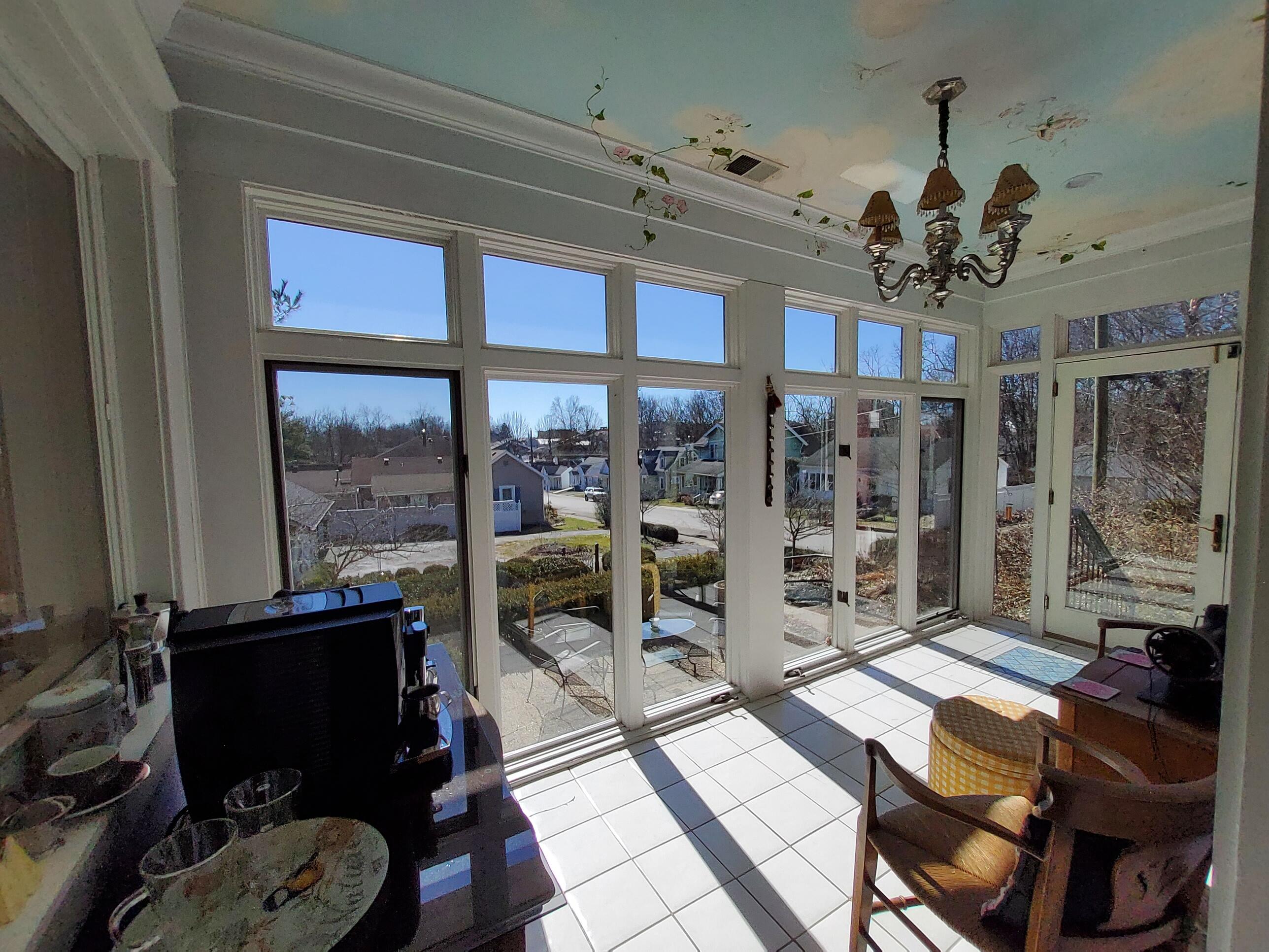 102 E Lexington Avenue Property Photo 65