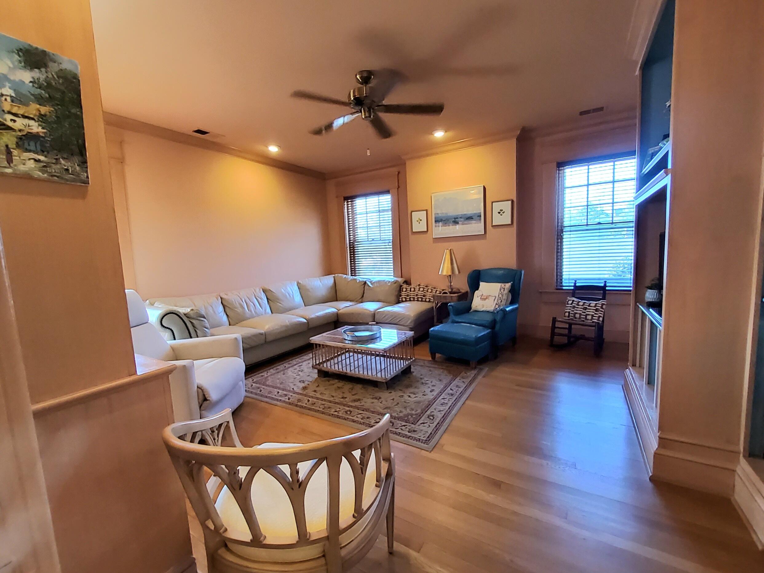 102 E Lexington Avenue Property Photo 80
