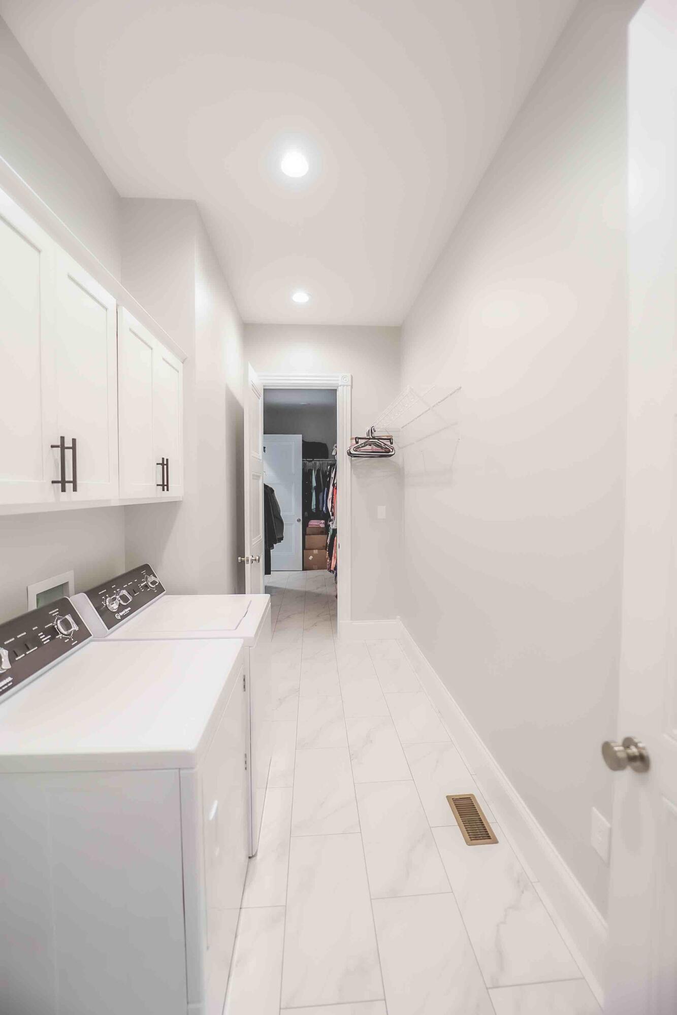 269 W Canterbury Property Photo 63