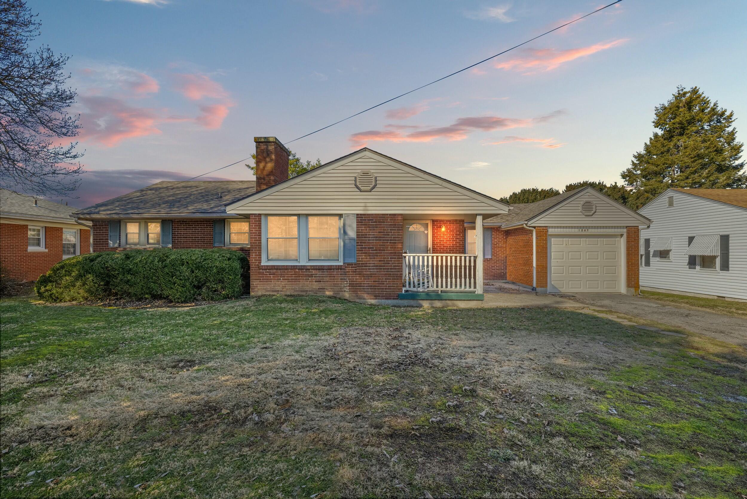 1207 Hustonville Road Property Photo 1