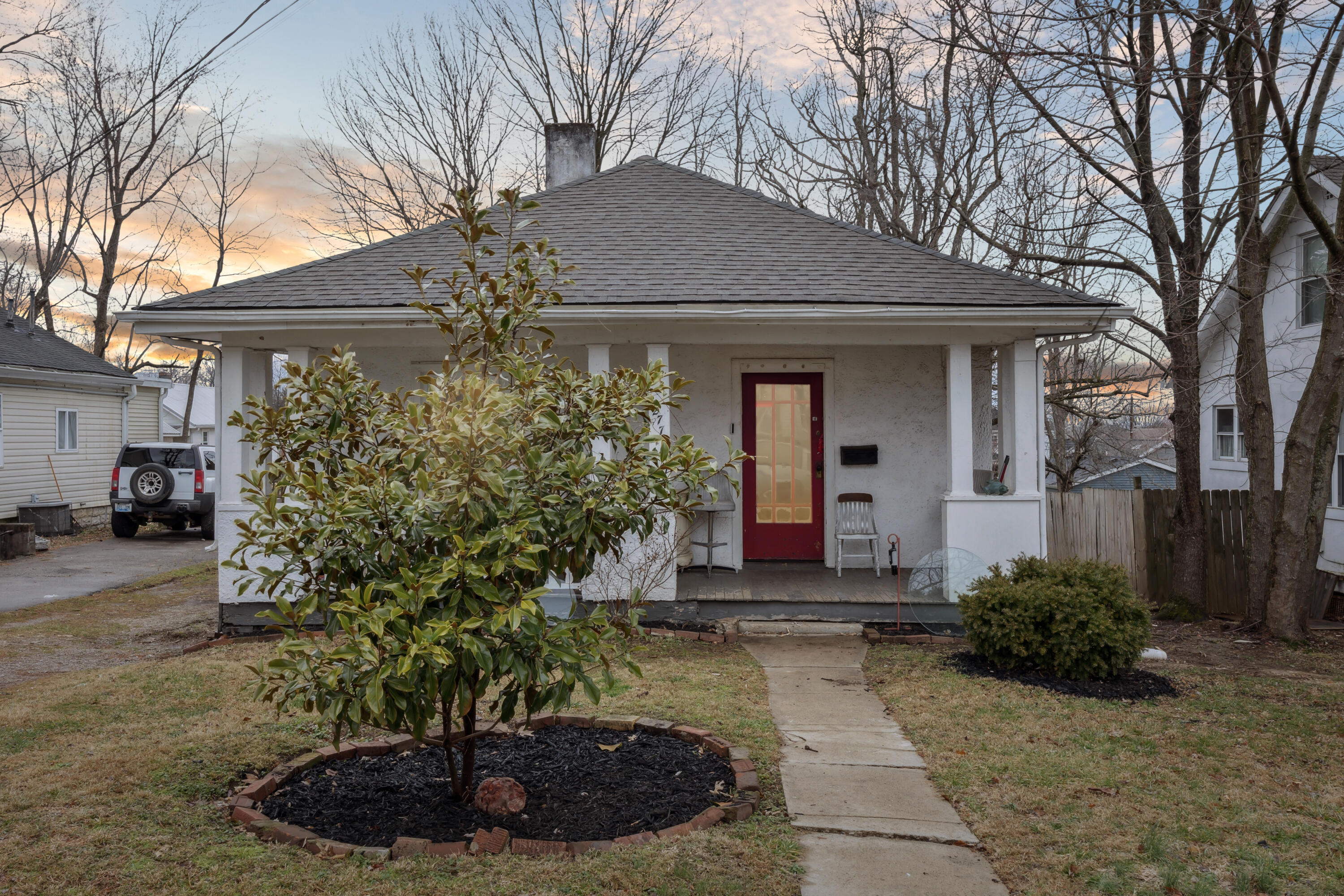 277 Sherman Avenue Property Photo 1