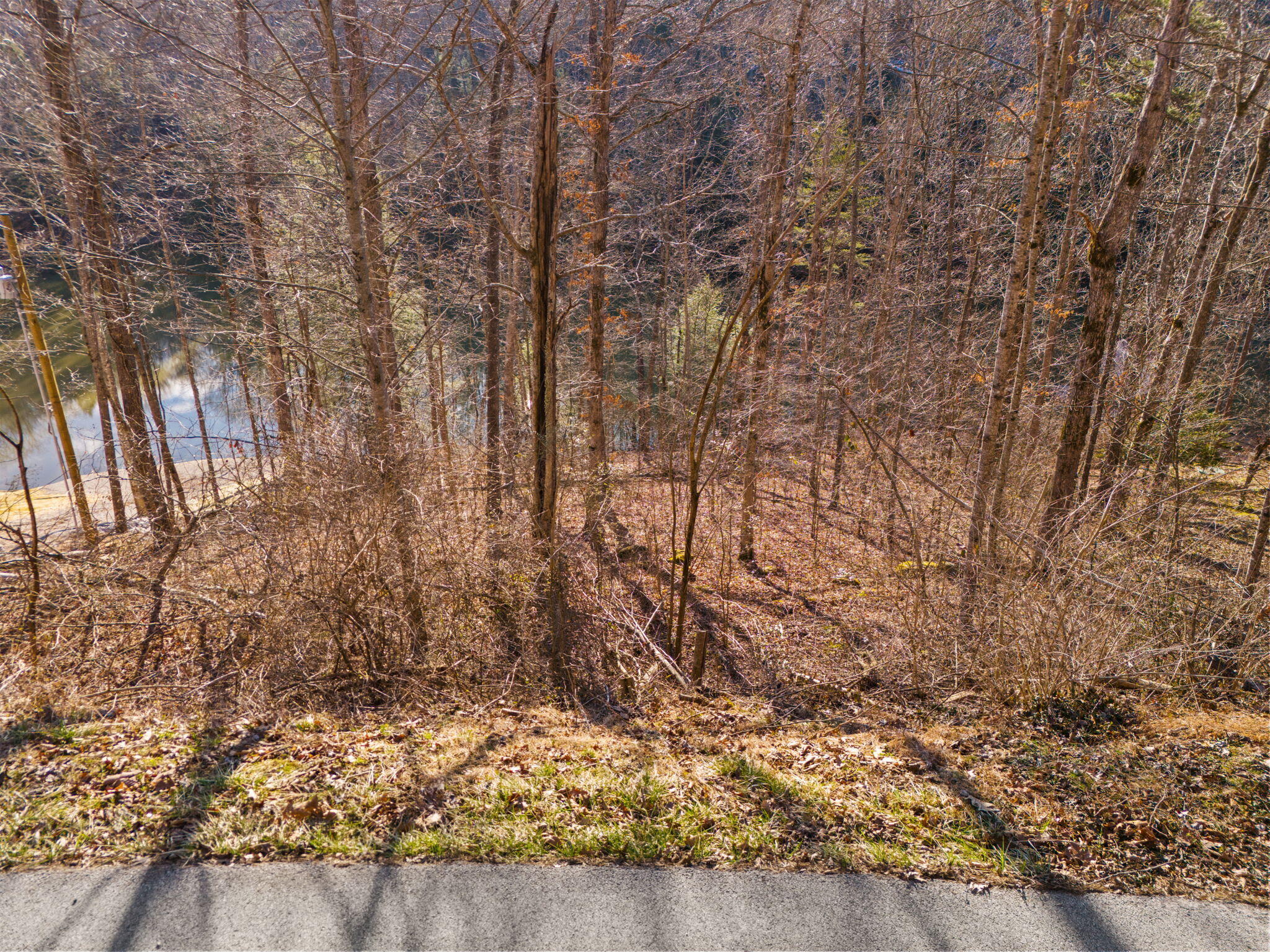 649 Cliffs Edge Road Property Photo 9