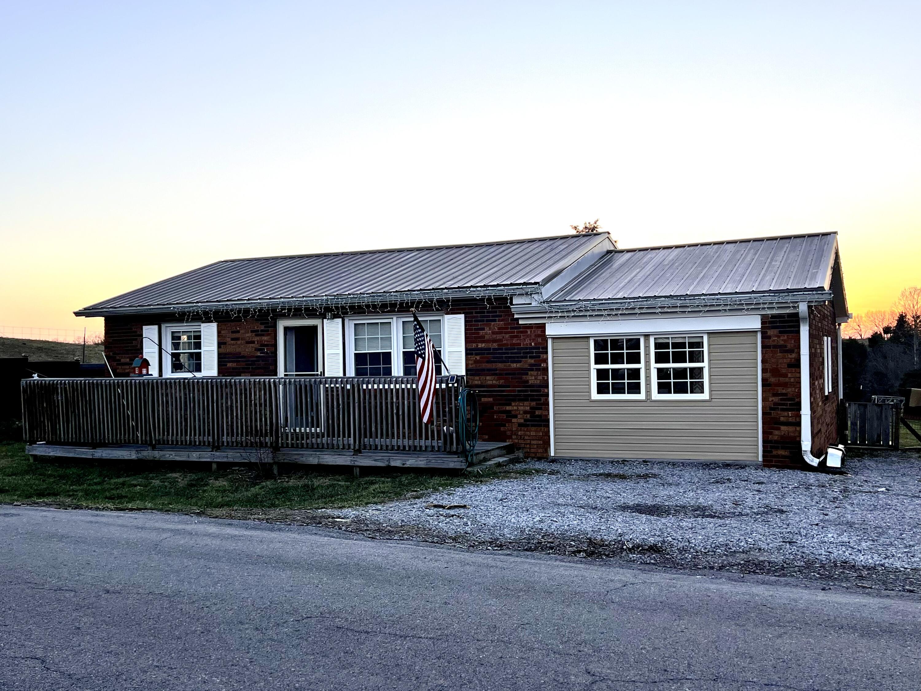 866 Hopewell Road Property Photo 1