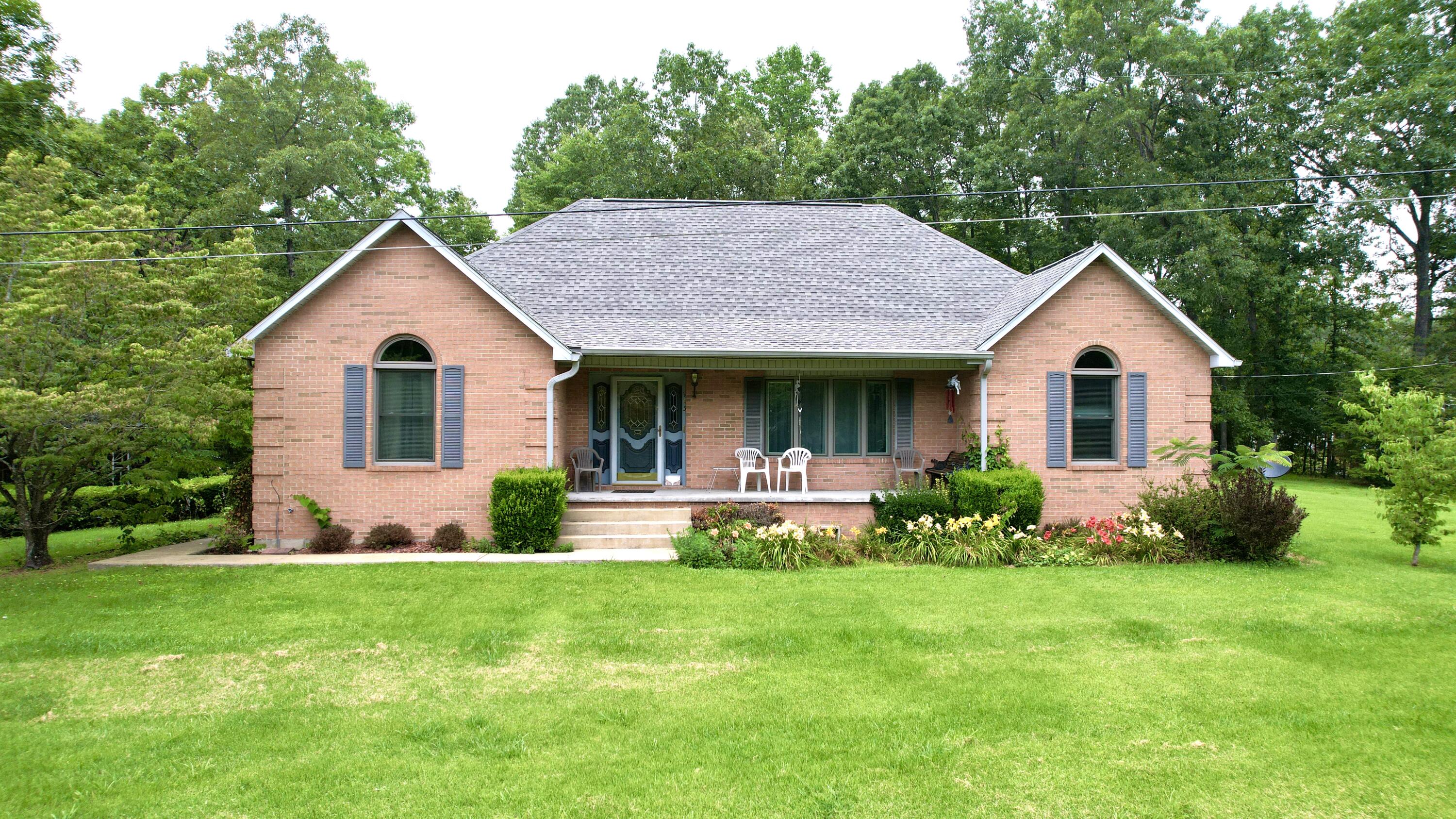 945 Flatwoods Road Property Photo 1