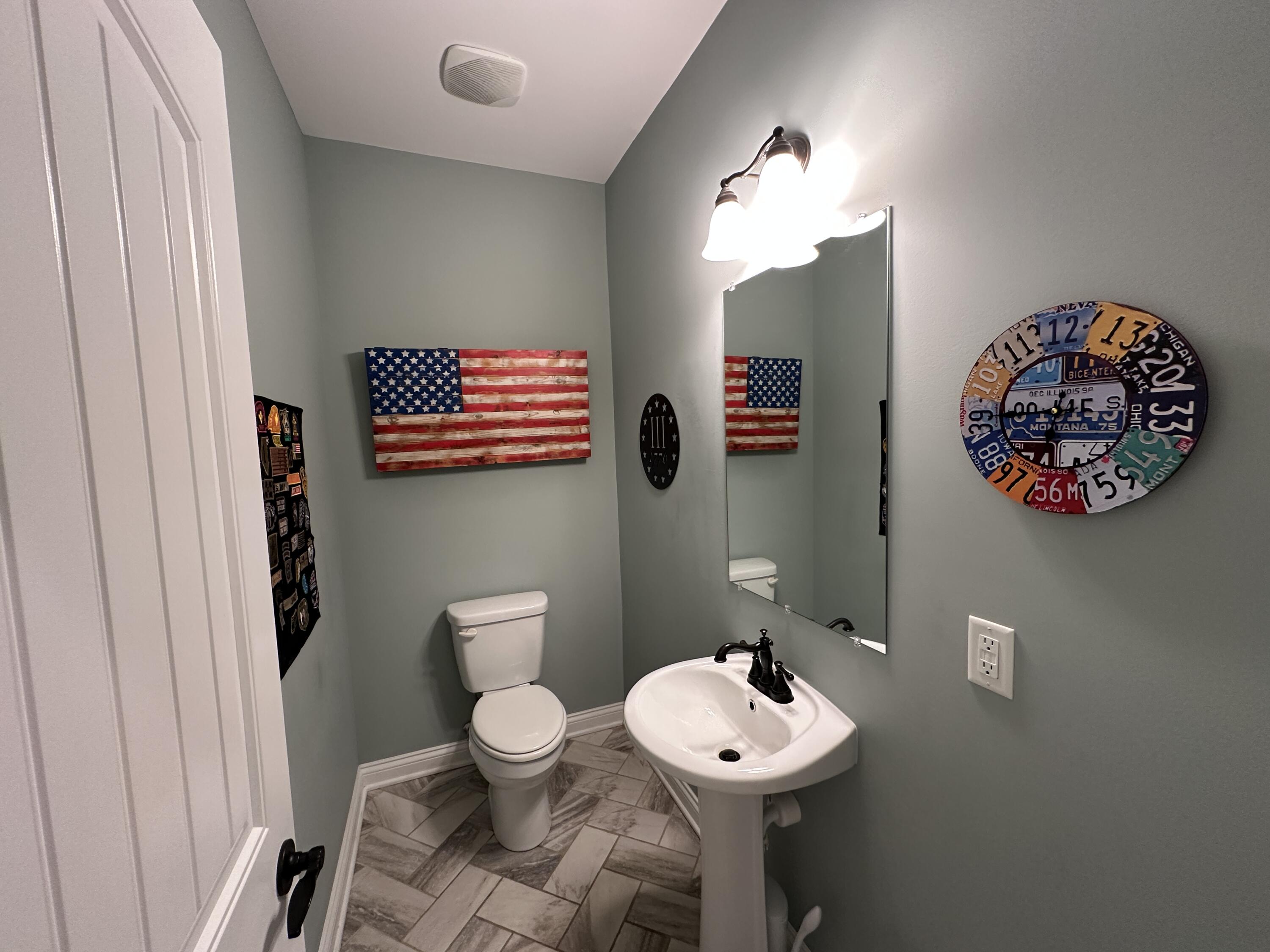100 Hampton Hall Drive Property Photo 41