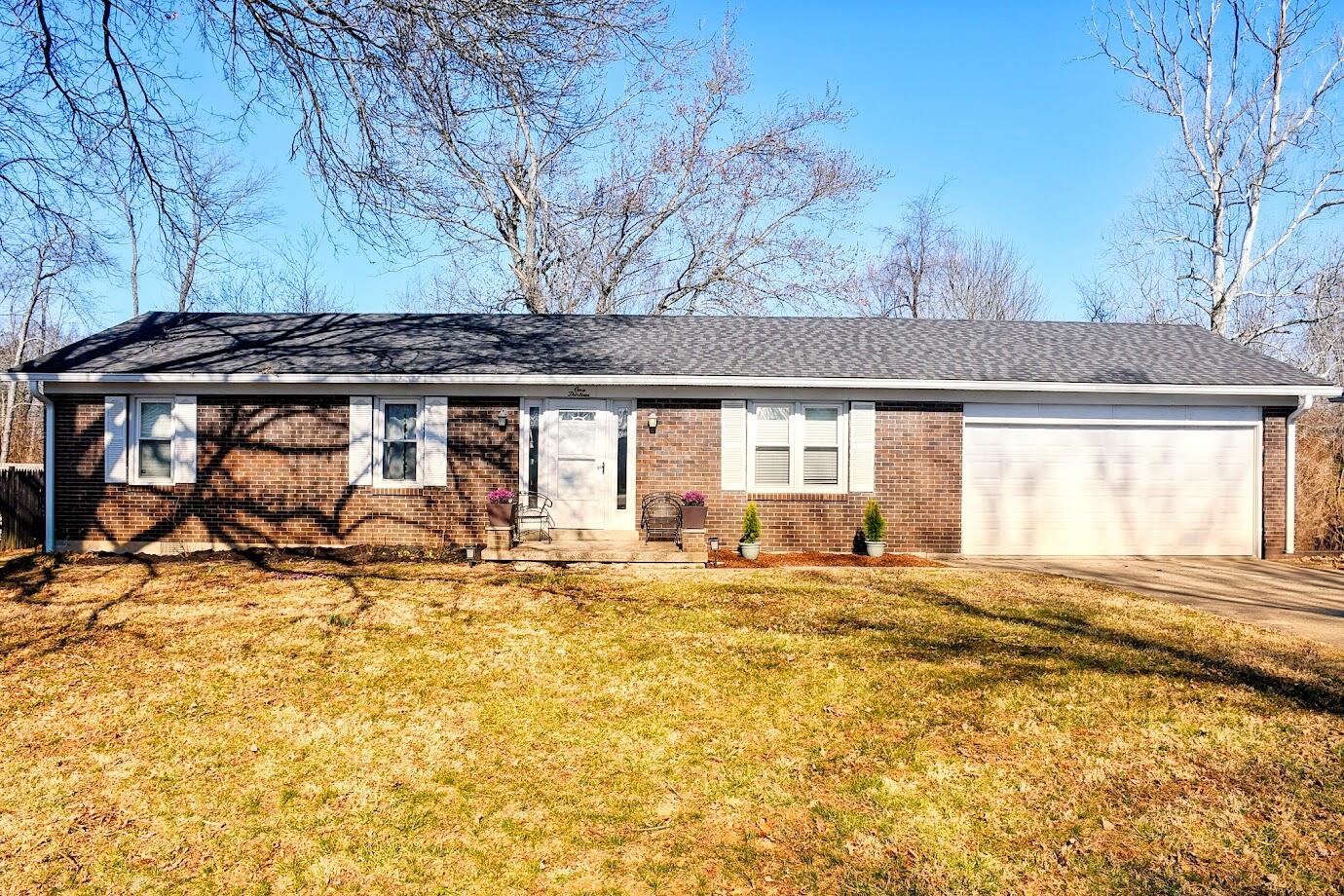 113 Farmers Lane Property Photo 1