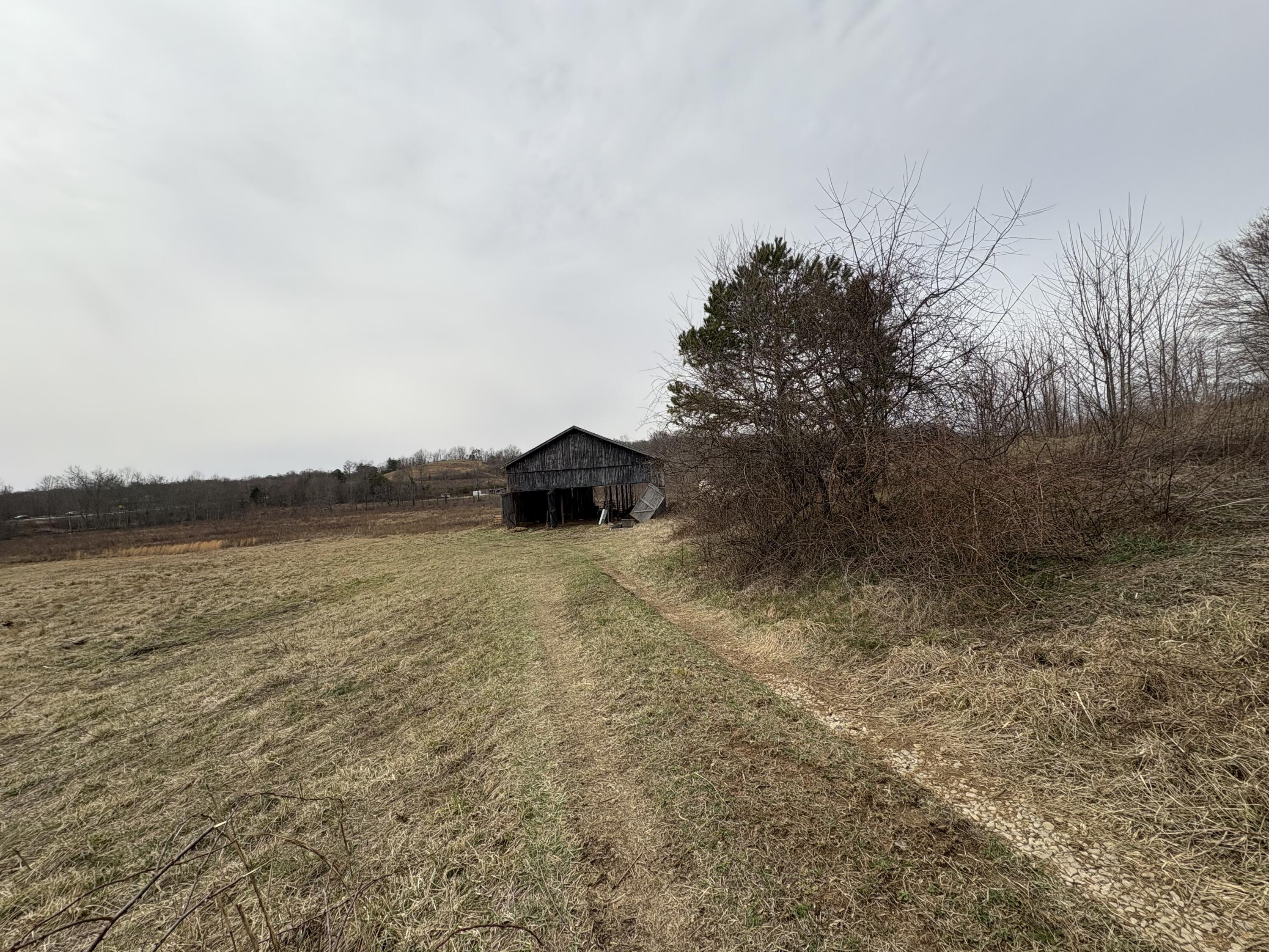 2035 Mount Salem Road Property Photo 1