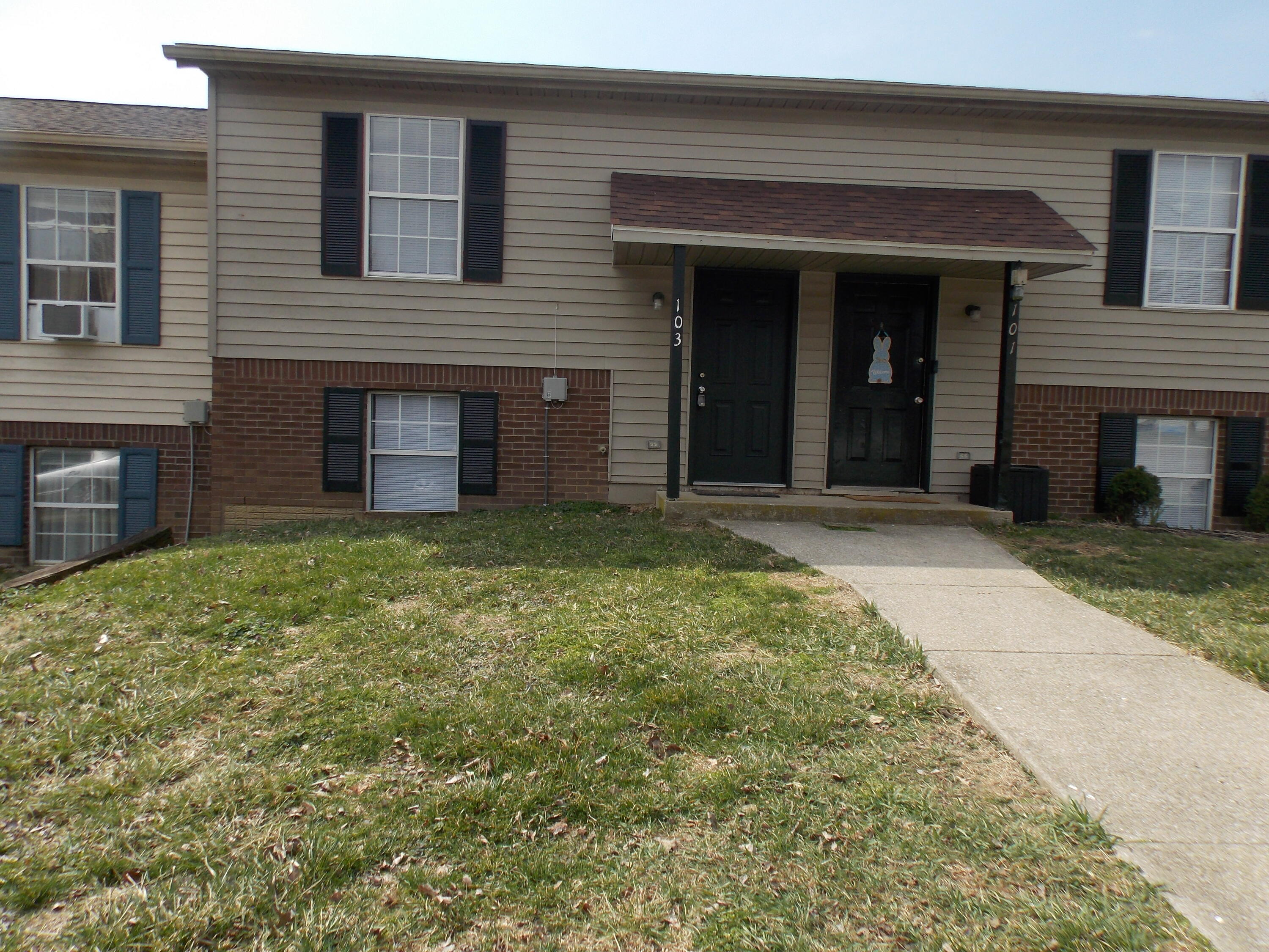 103 Gary Court Property Photo 1