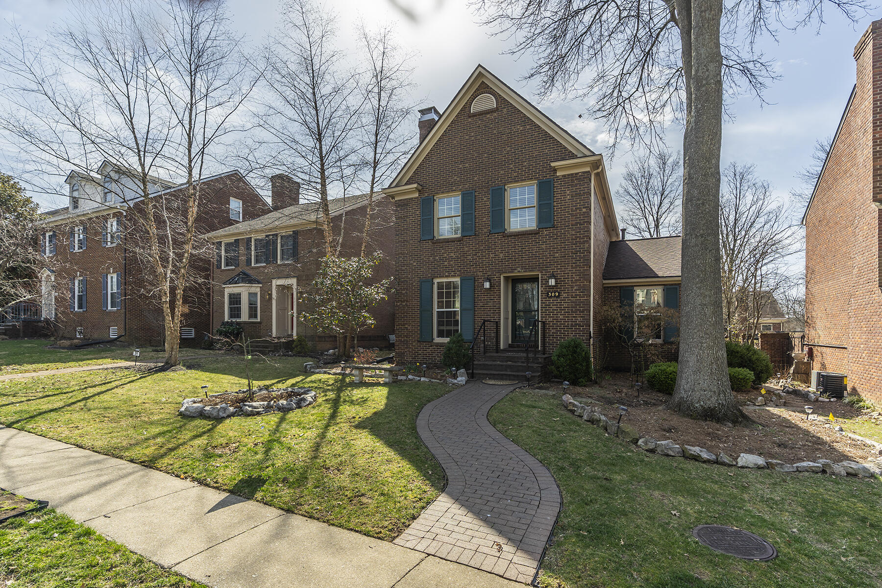 309 Chippendale Circle Property Photo 1
