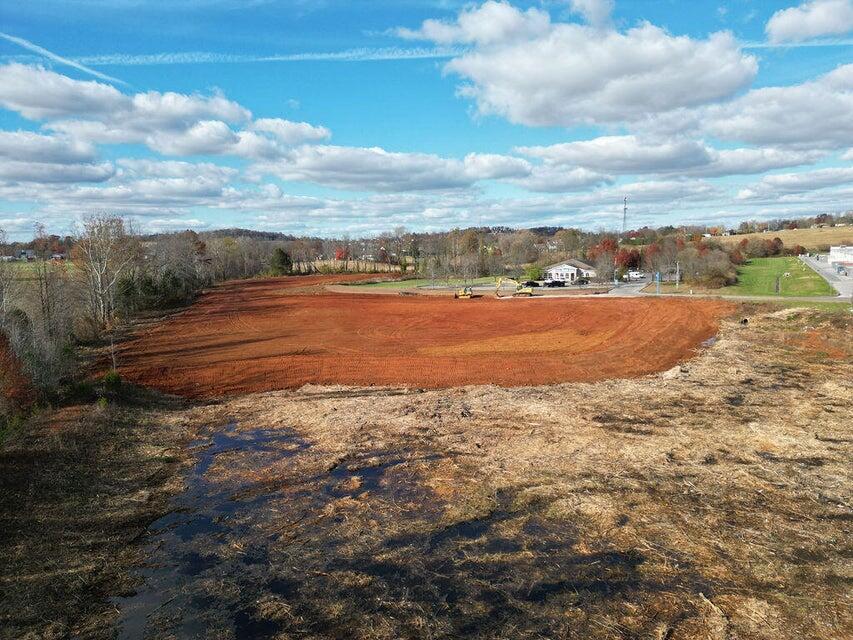 300 Washington Drive Property Photo 5