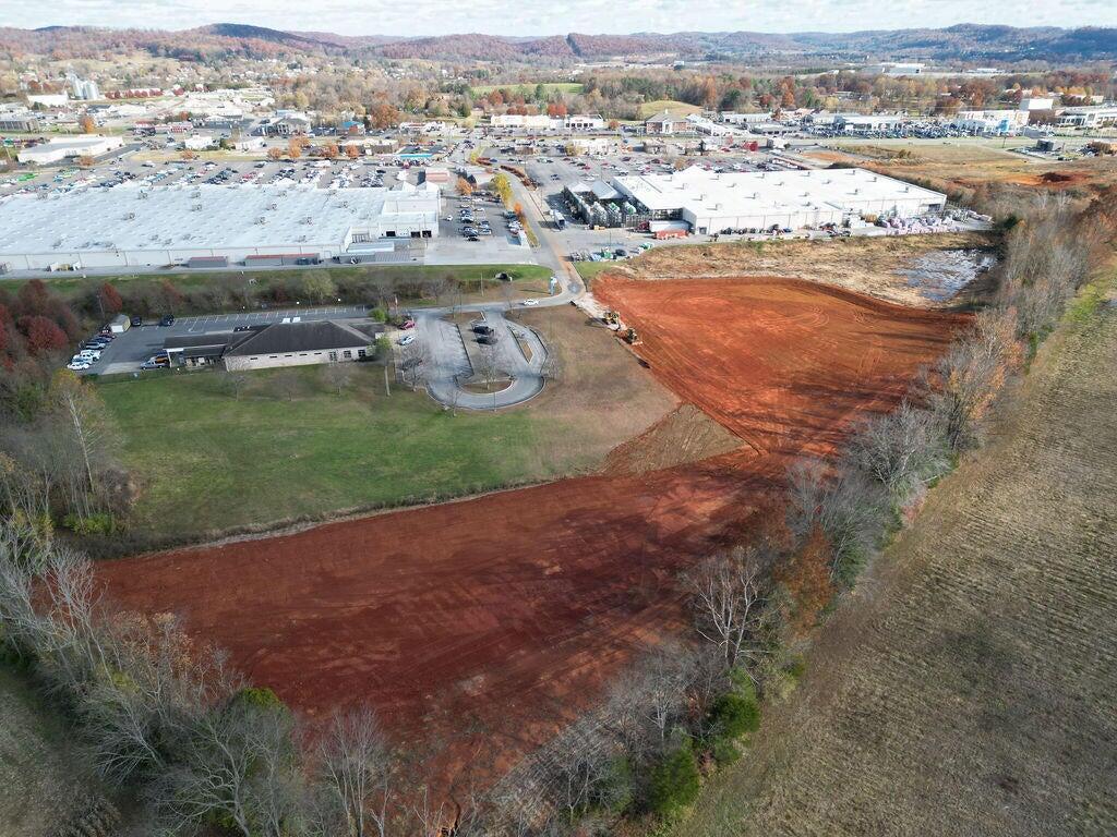 300 Washington Drive Property Photo 12