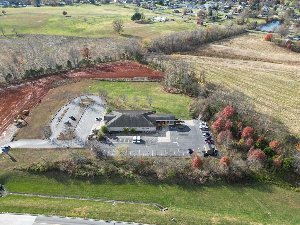 300 Washington Drive Property Photo 16