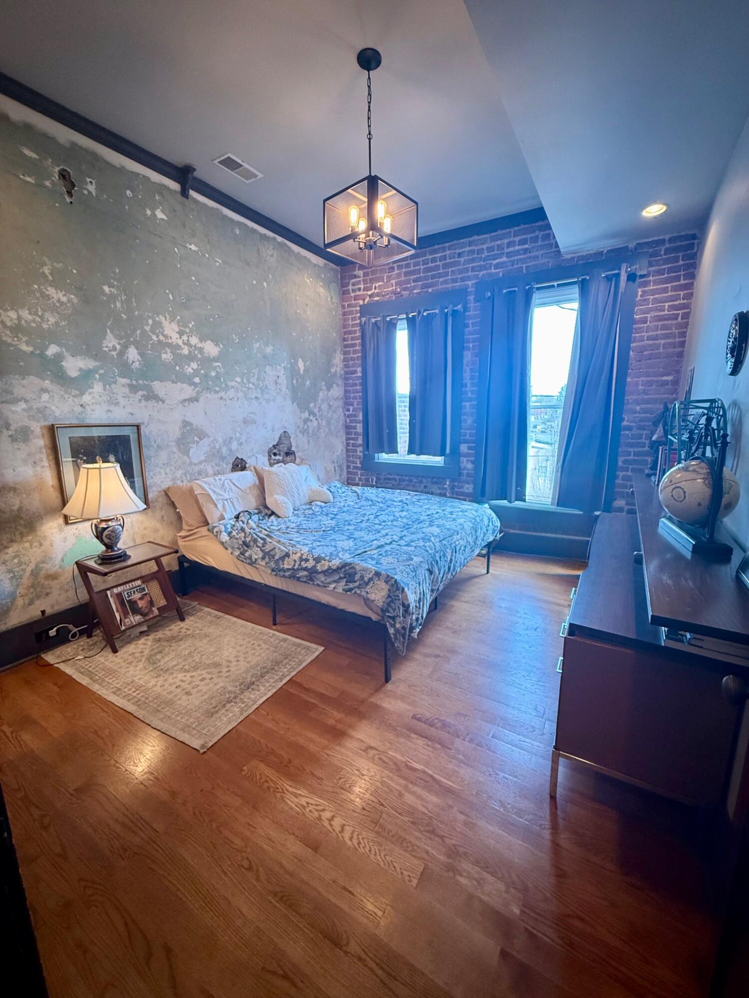 9 South Main Street Property Photo 1