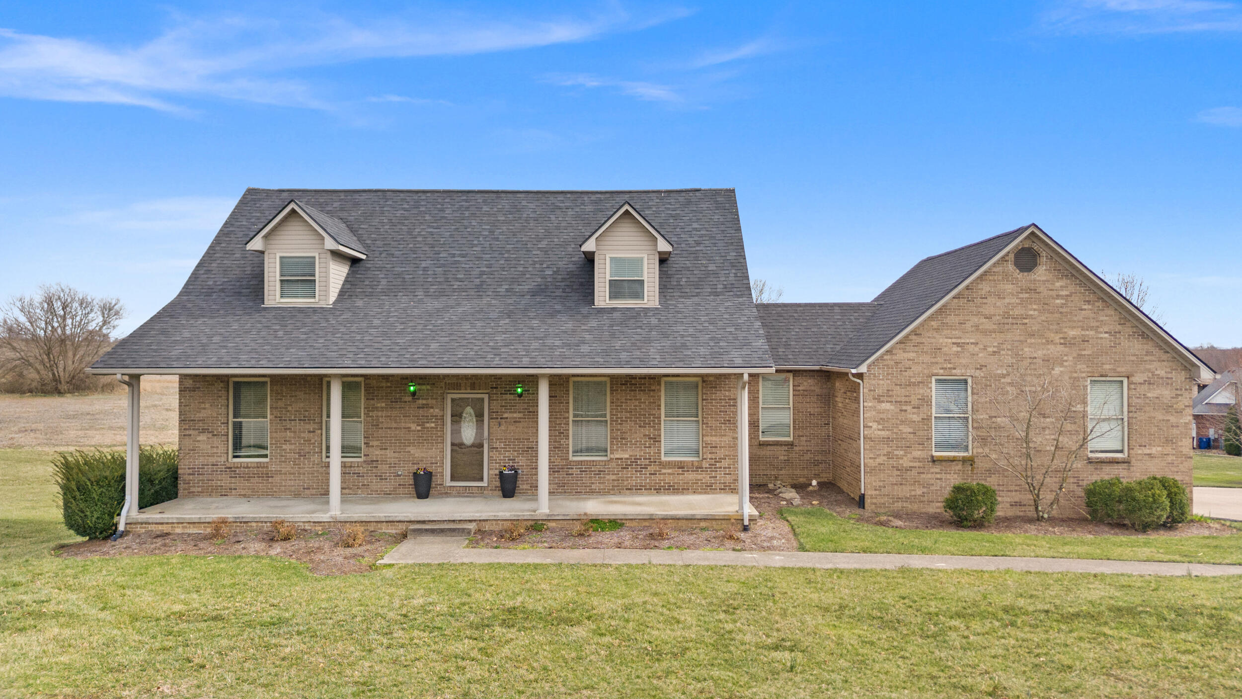 210 Candlewood Drive Property Photo 1