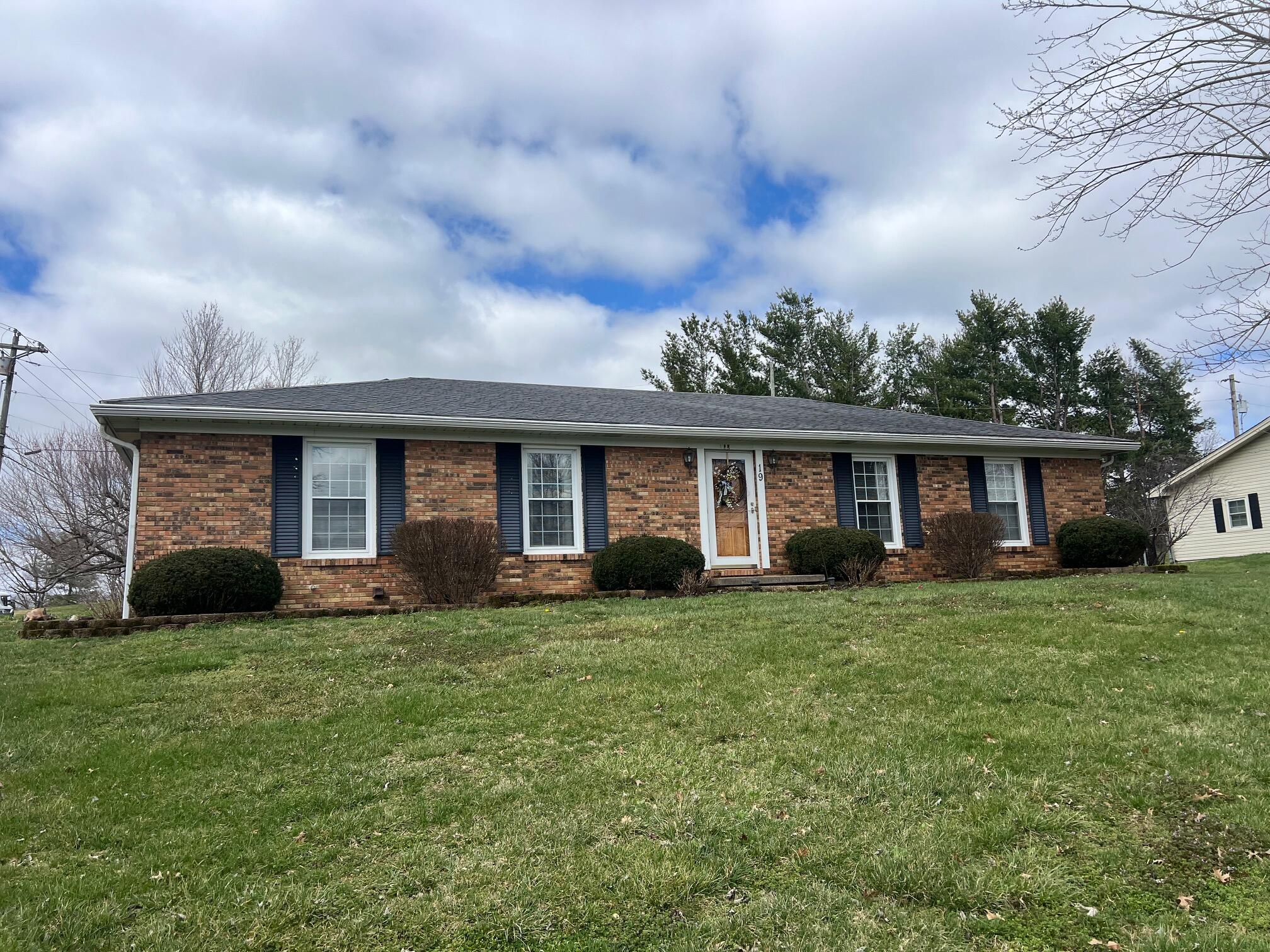 19 Estes Drive Property Photo 1