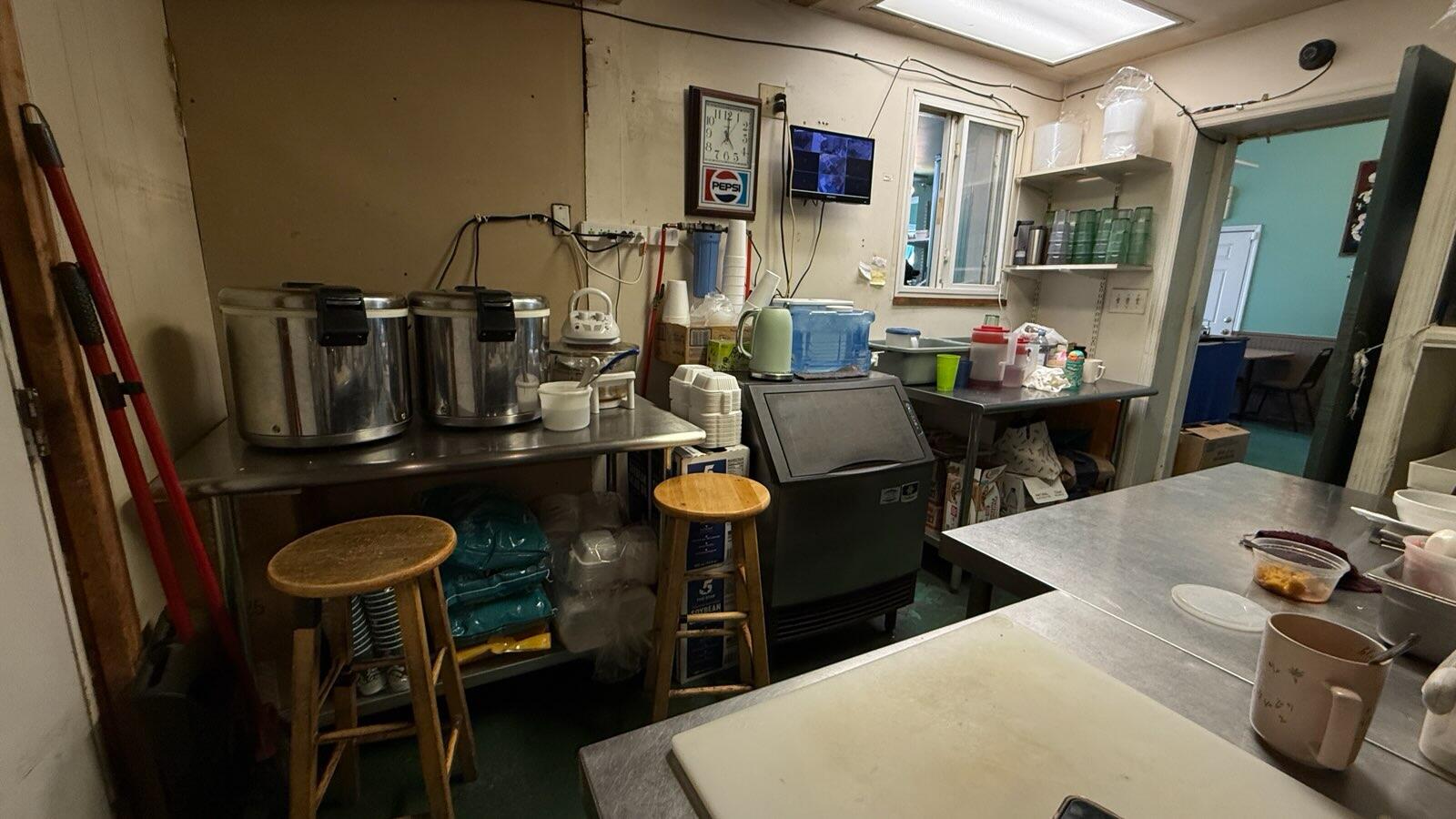 221 N Broadway Property Photo 16